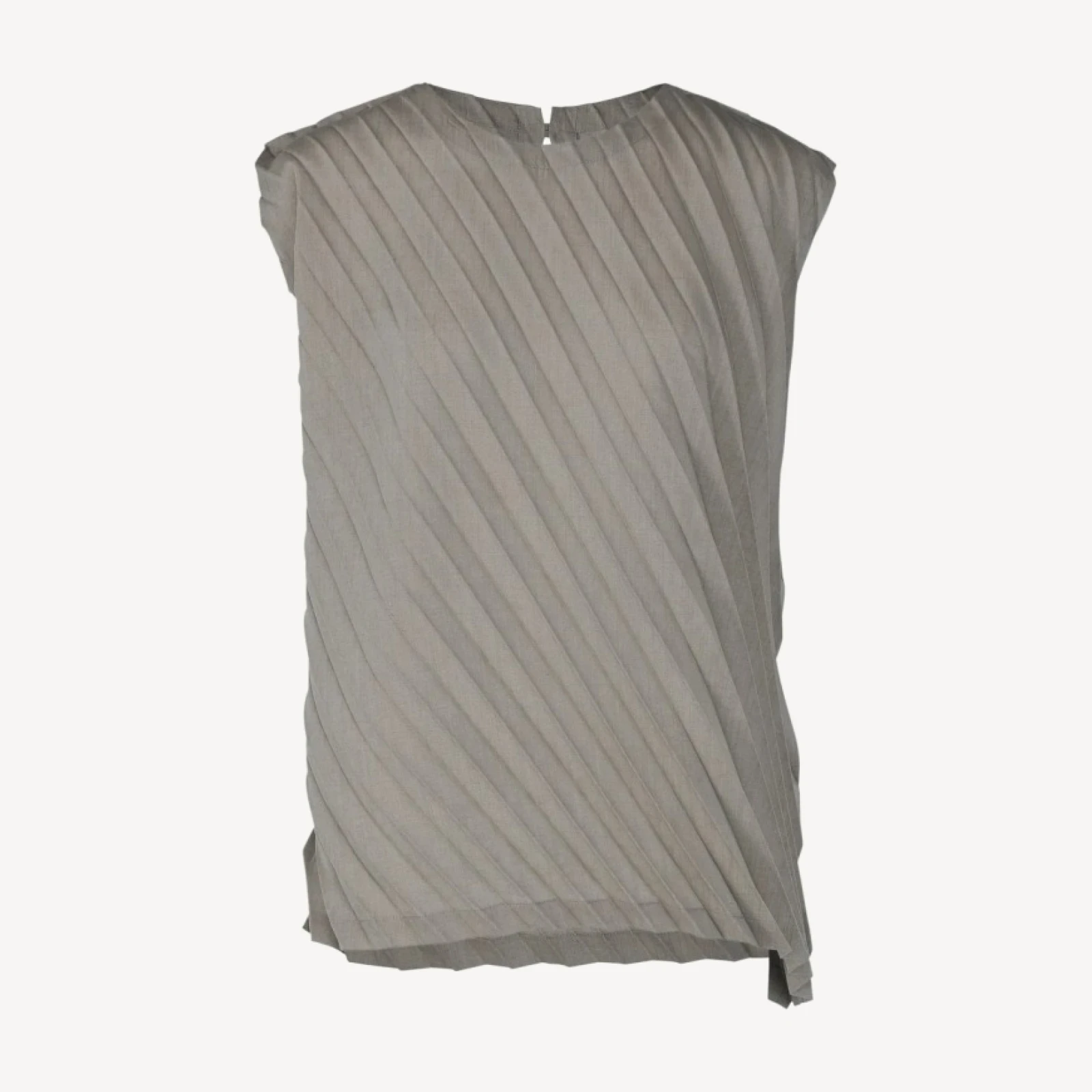 ANGLE PLEATS SHIRT