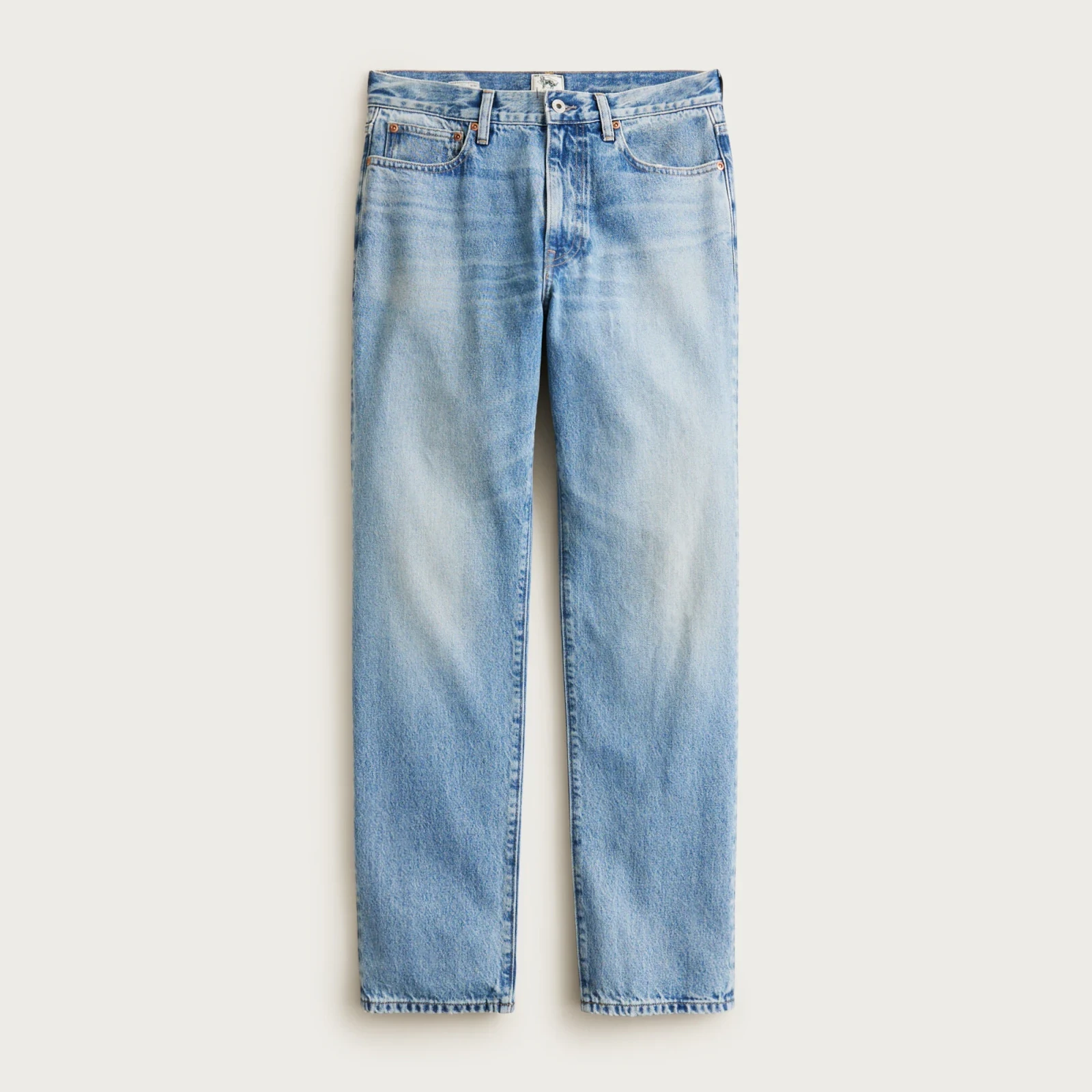 Classic Straight jean in light wash