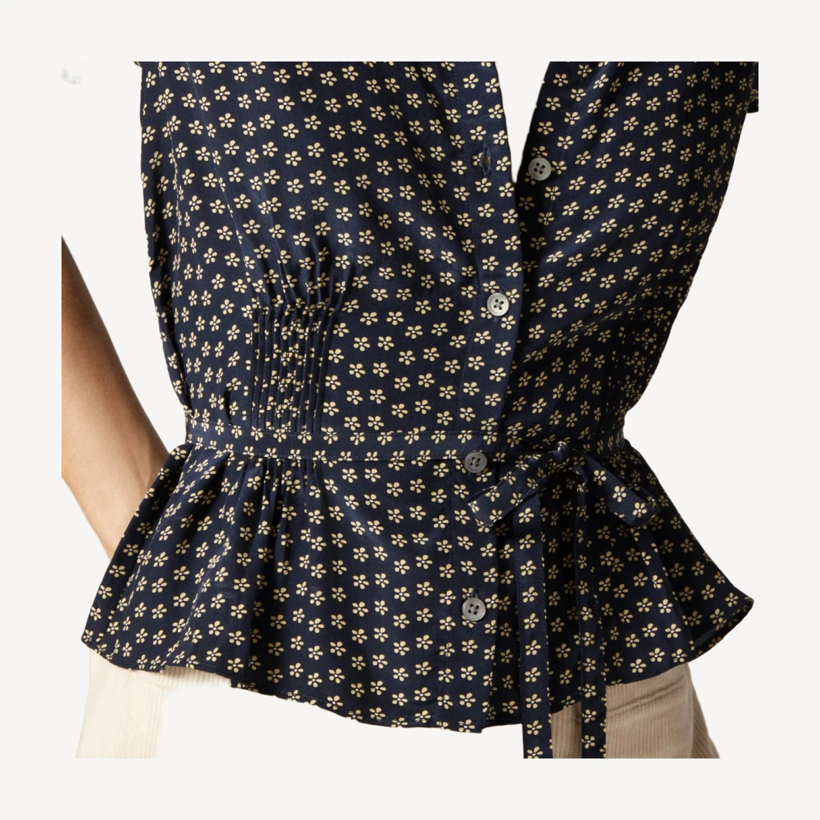 Button-up tie-waist shirt in floral print