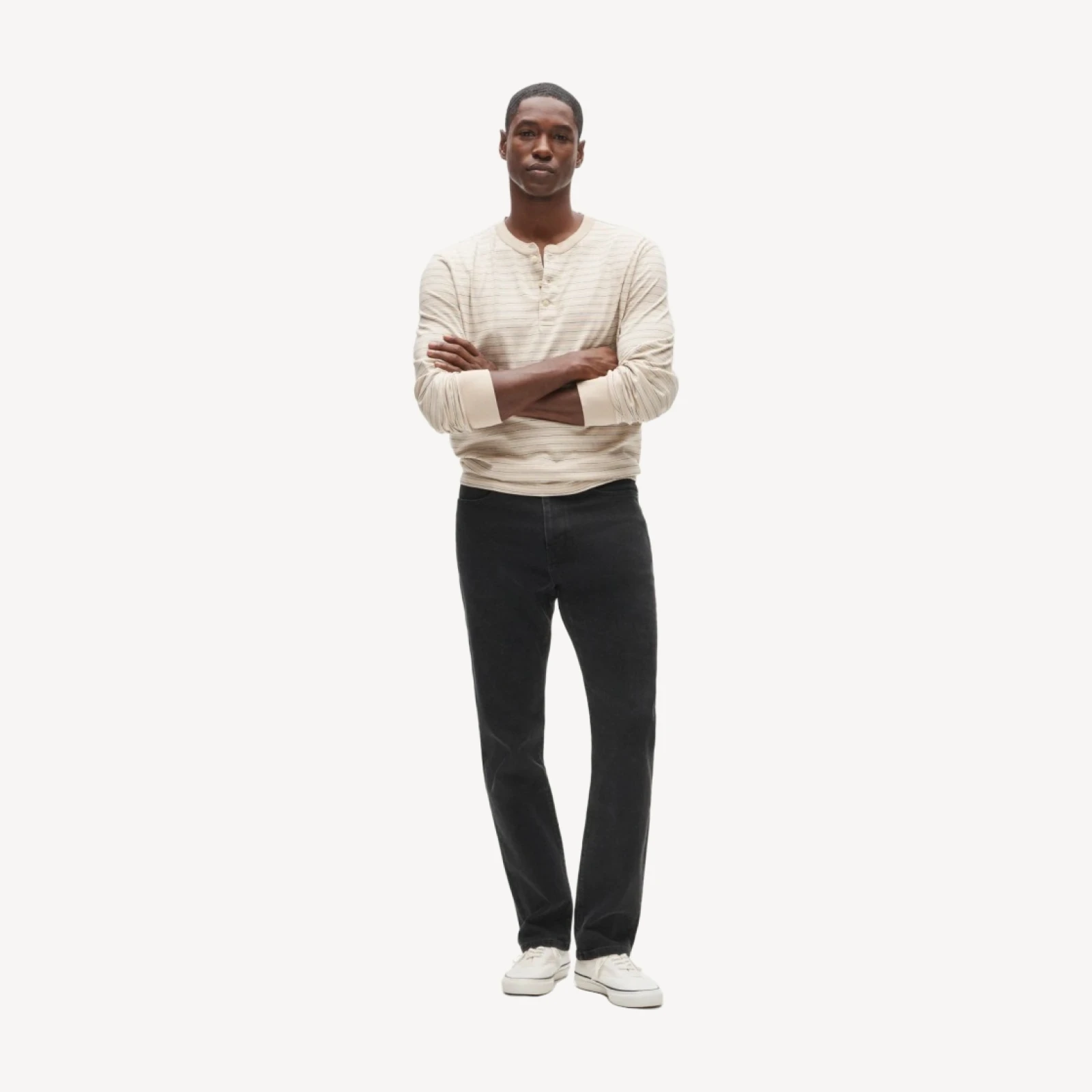 Athletic Straight-fit stretch jean in black wash