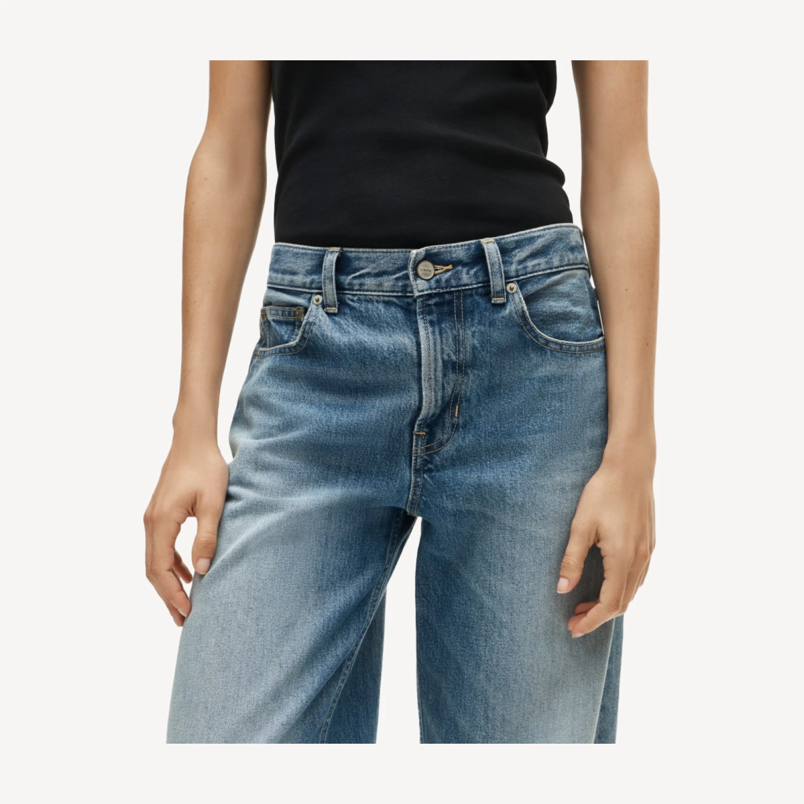 Petite Remi Exaggerated Barrel jean