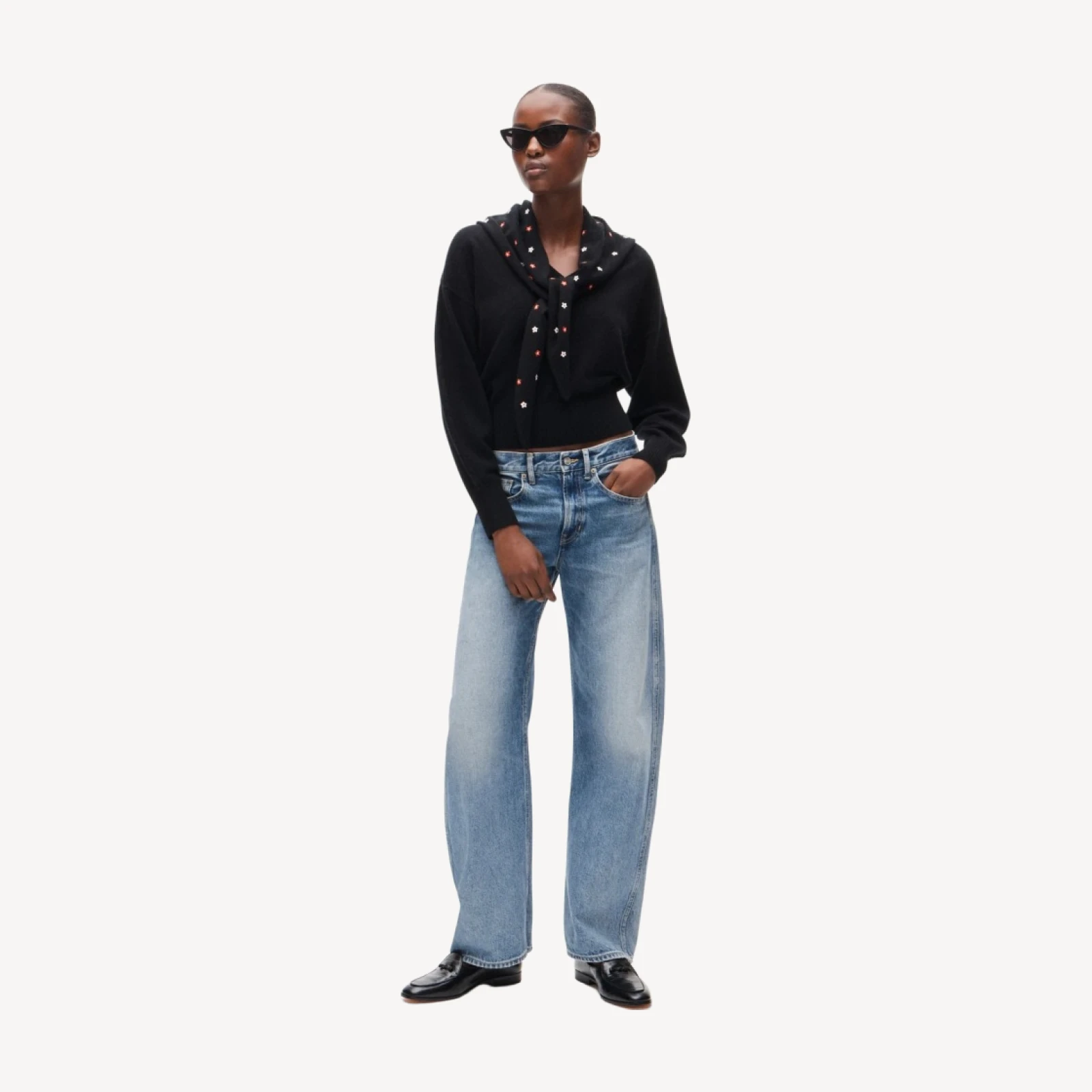 Cashmere V-neck sweater with removable embroidered scarf