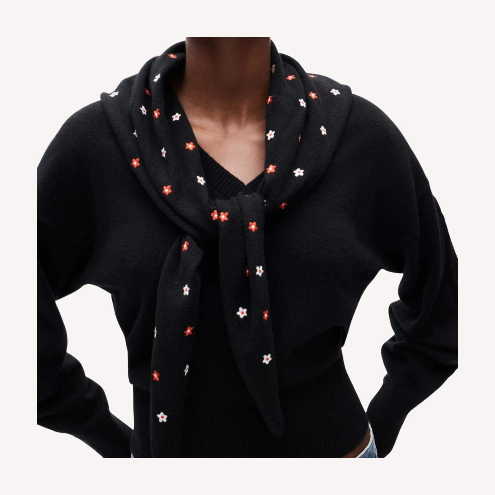 Cashmere V-neck sweater with removable embroidered scarf