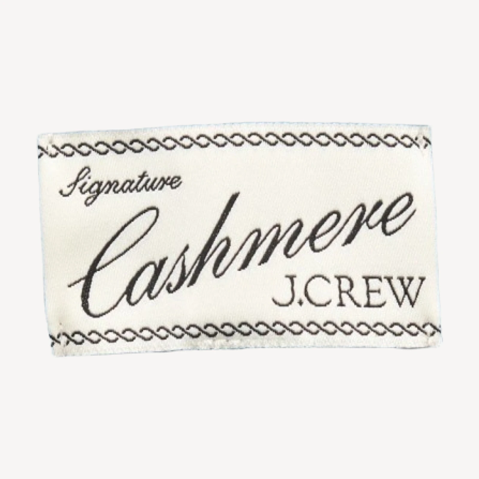 Perfect cashmere crewneck in pointelle stitch