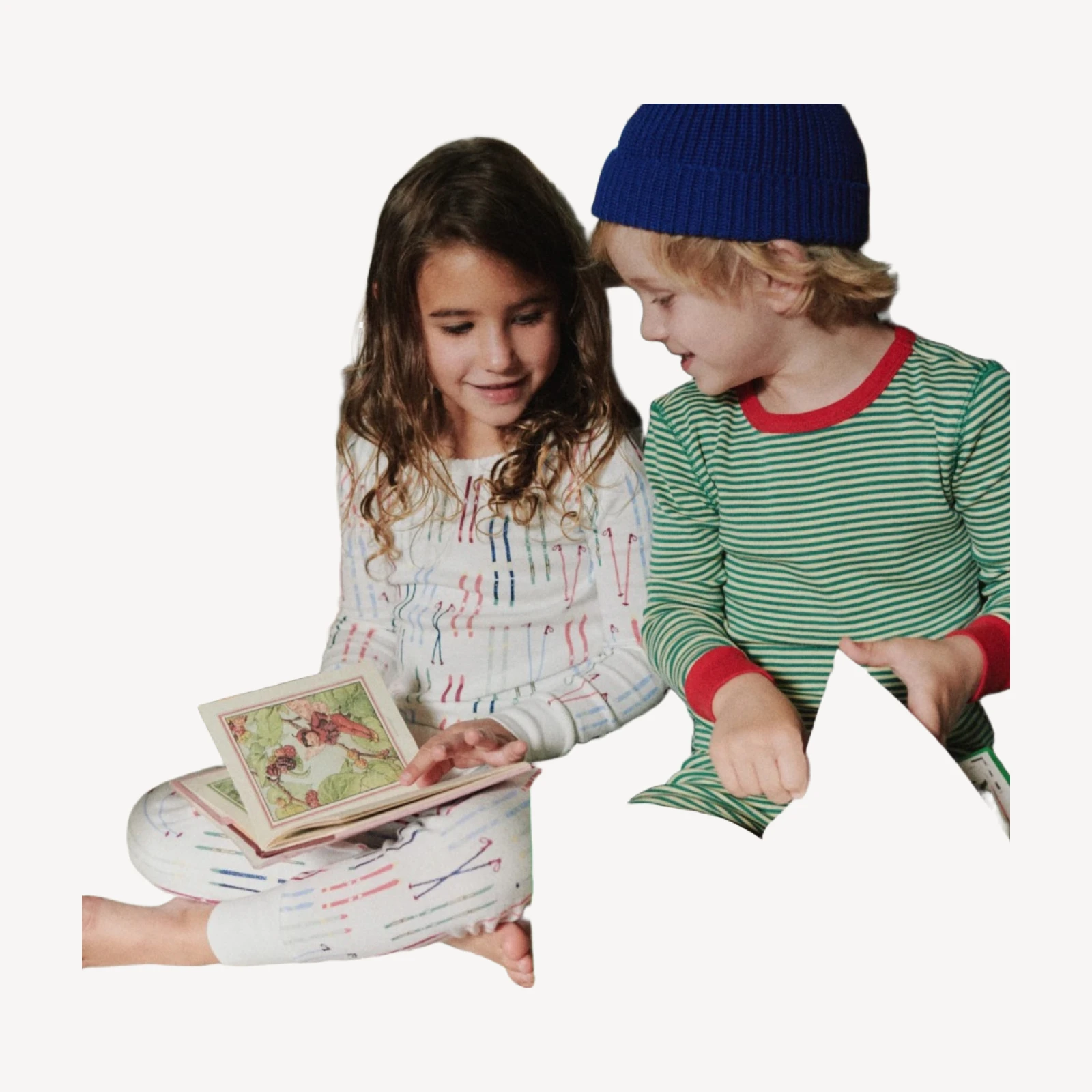 Kids' long-sleeve cotton pajama set in prints