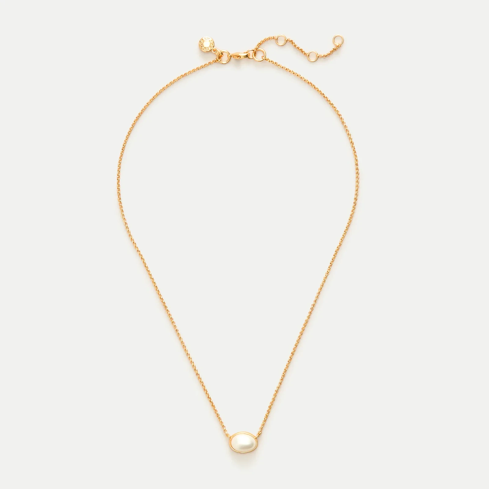 Inset pearl pendant necklace