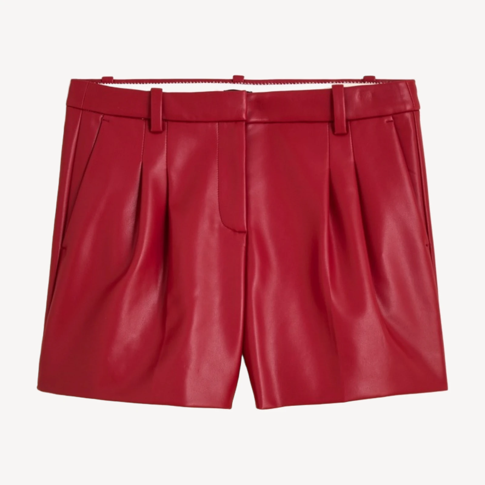 Lucia short in faux leather