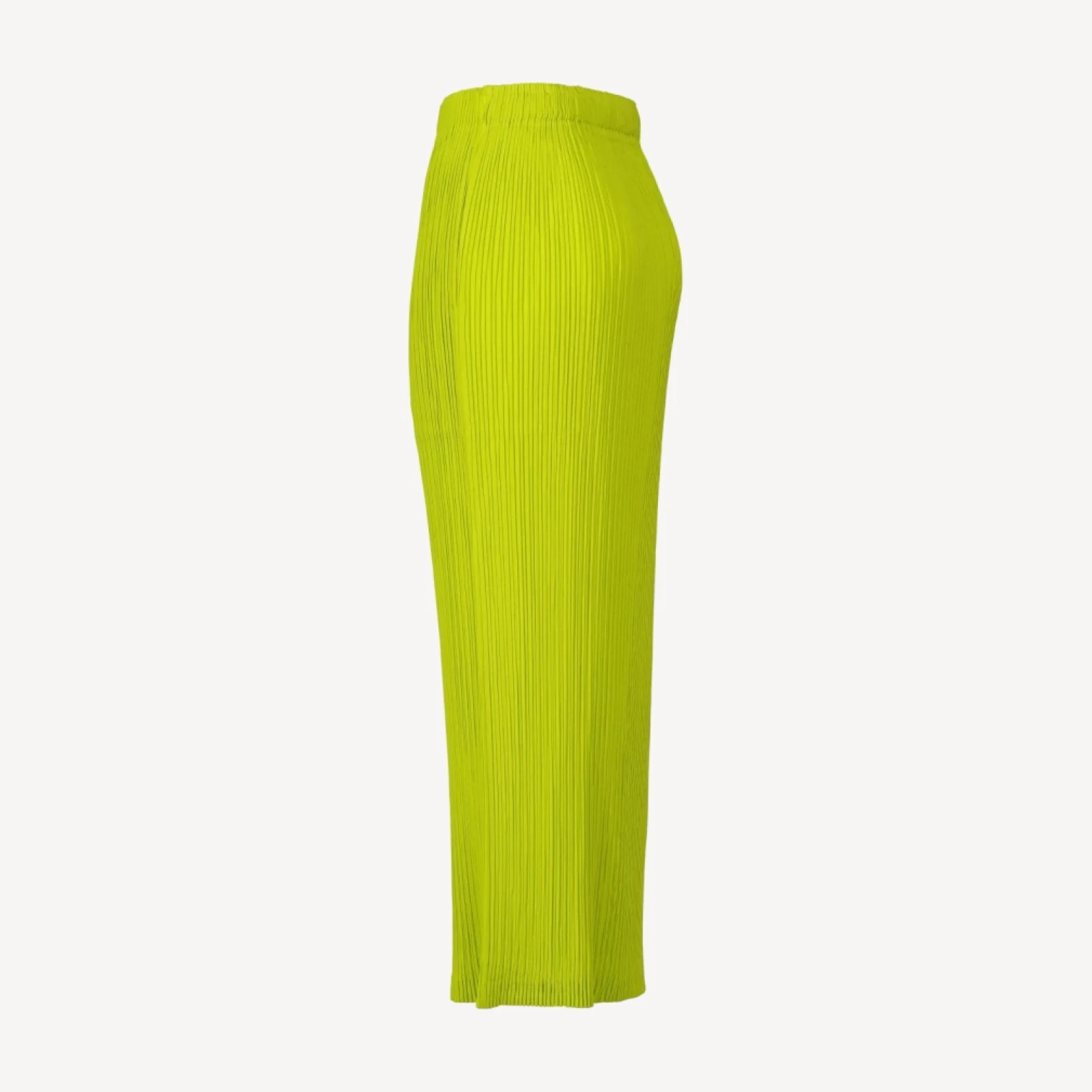 BOX SHOULDER PLEATS