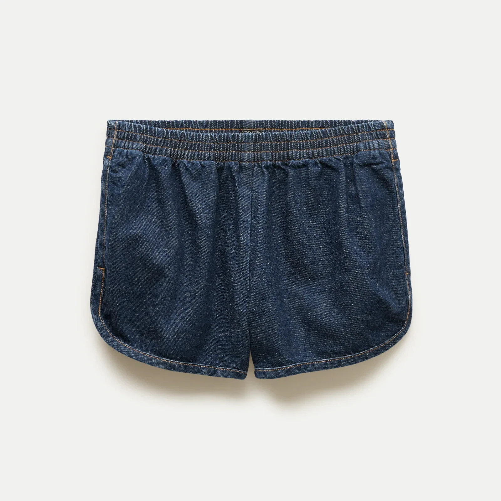 Boxer short in drapey denim