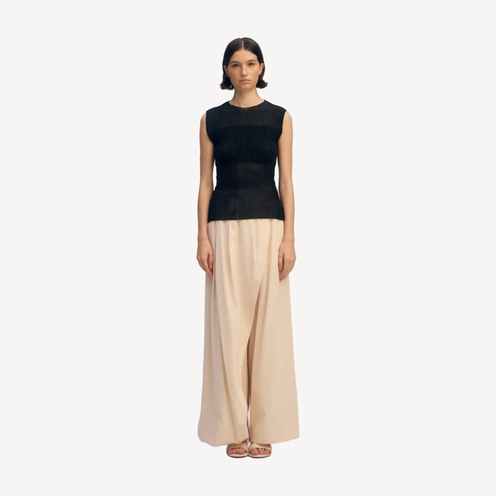 SHEER FUZZY PLEATS