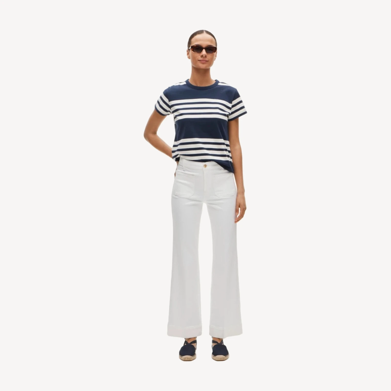 Charley kickout cropped jean in super-stretch with patch pockets