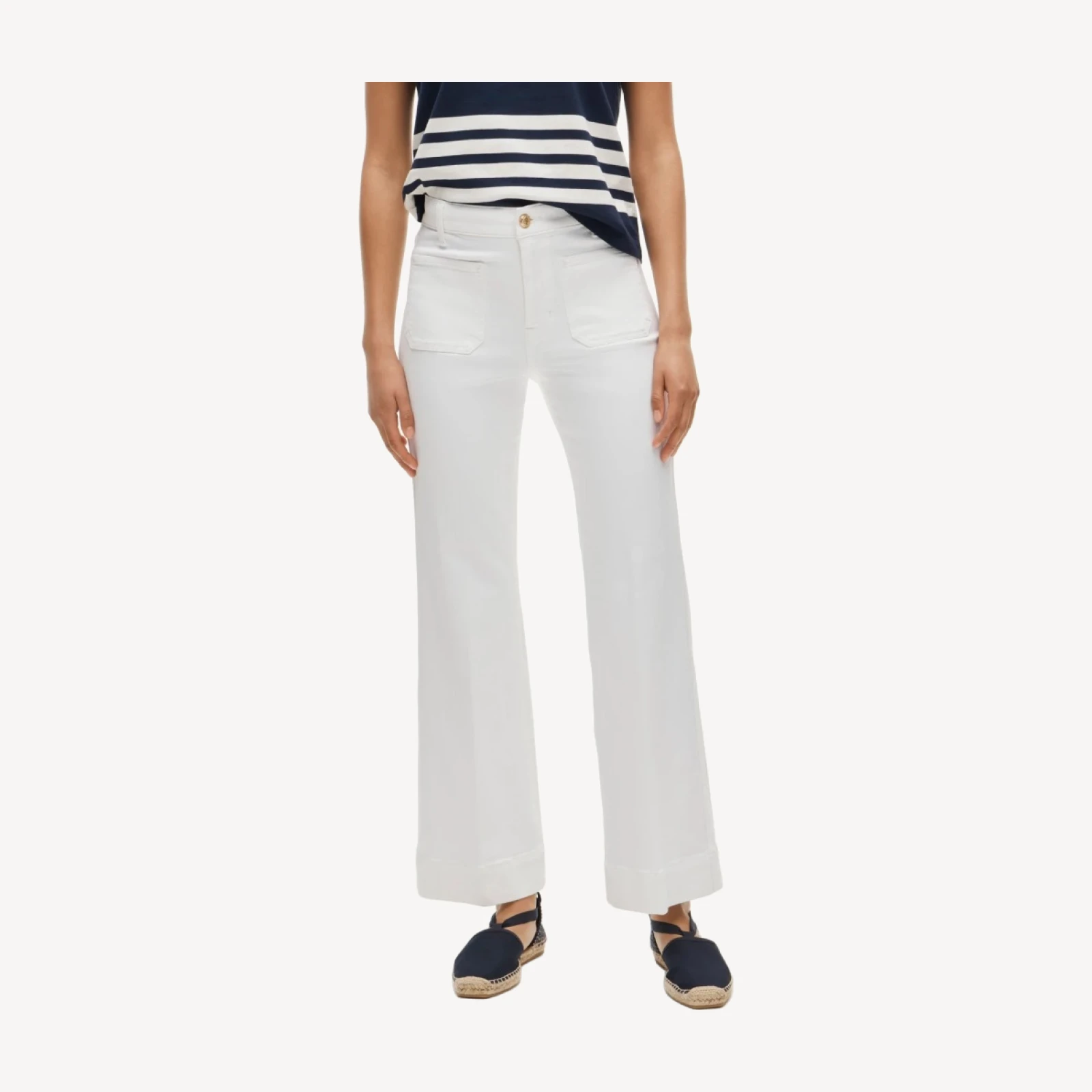 Charley kickout cropped jean in super-stretch with patch pockets
