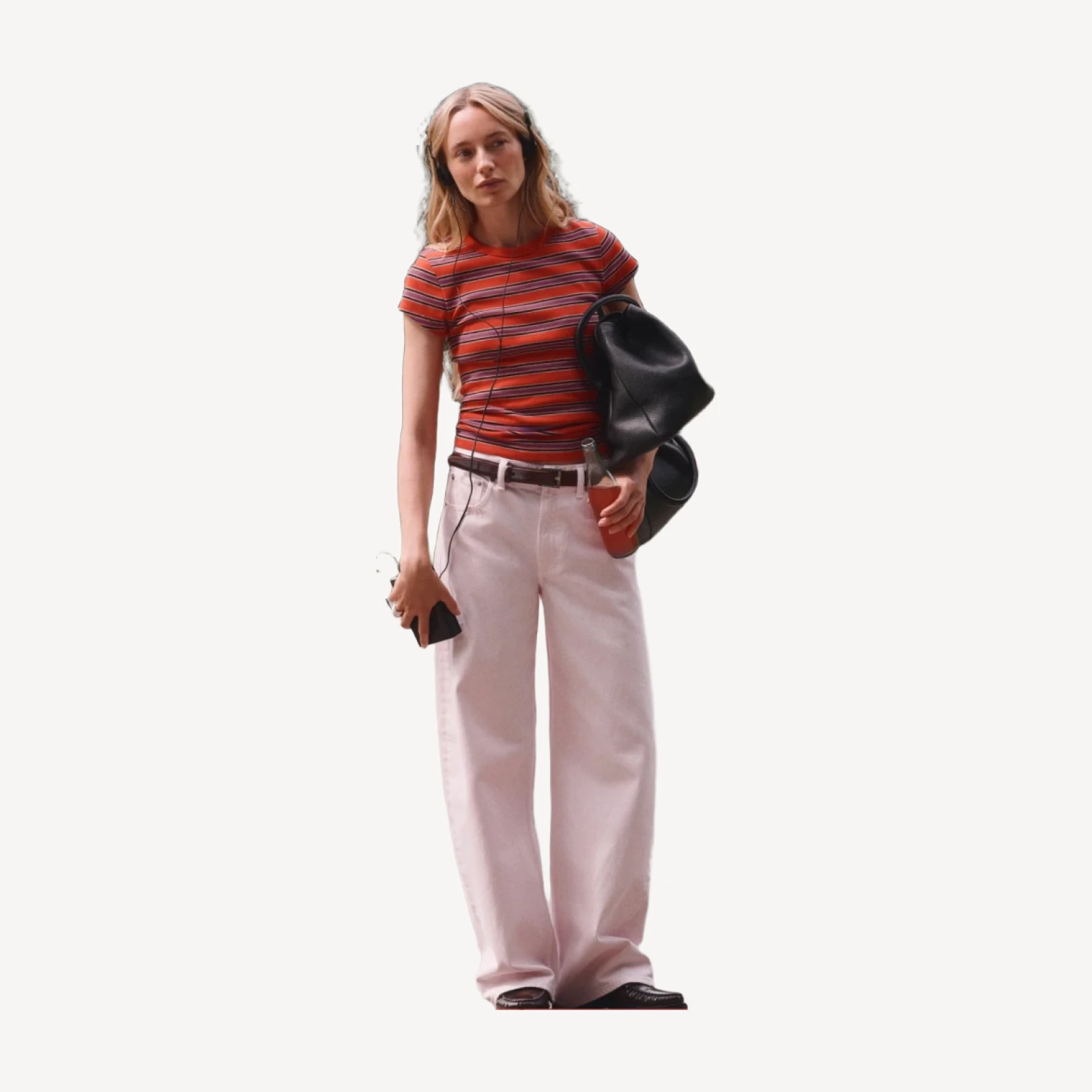 Exaggerated barrel jean