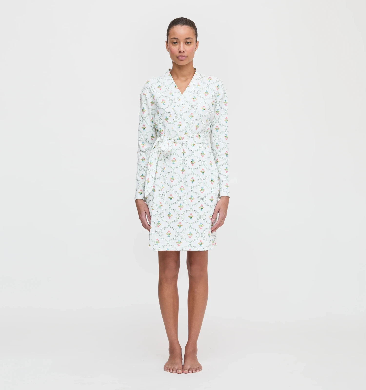 The Ivory Robe - Pastel Trellis