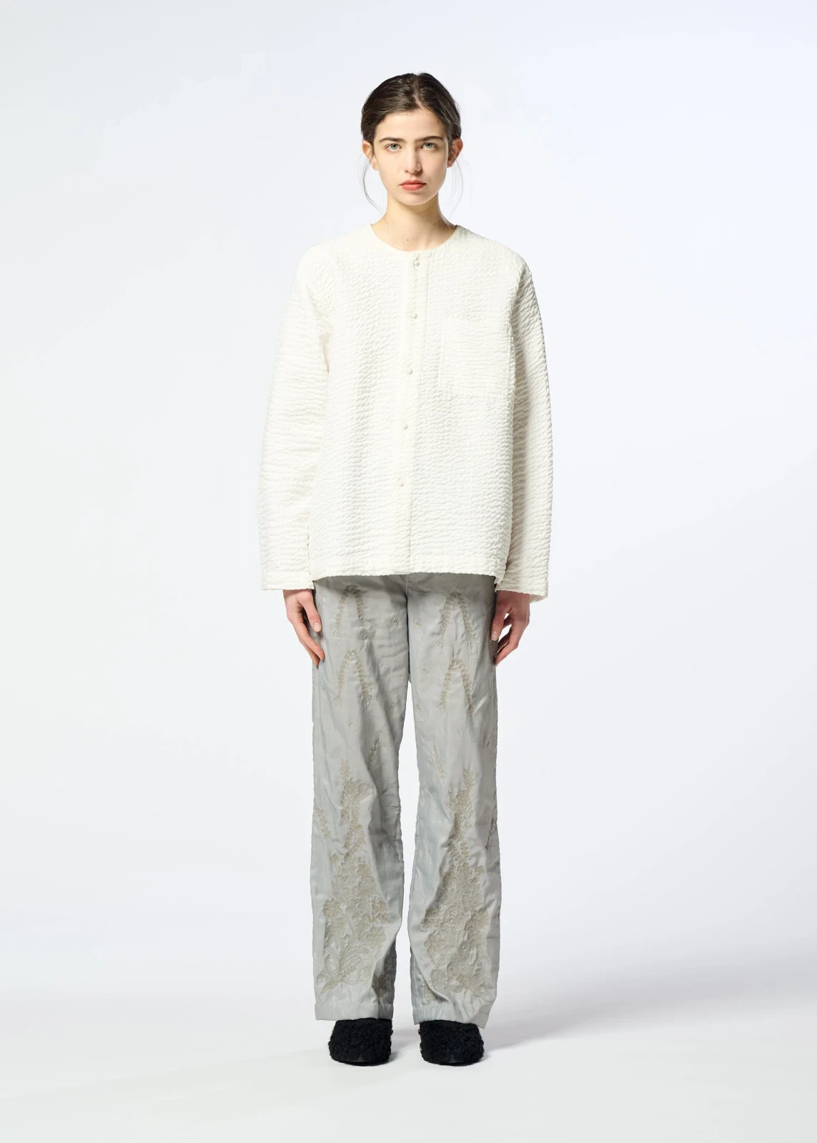 DELICATE FLORAL BHILL