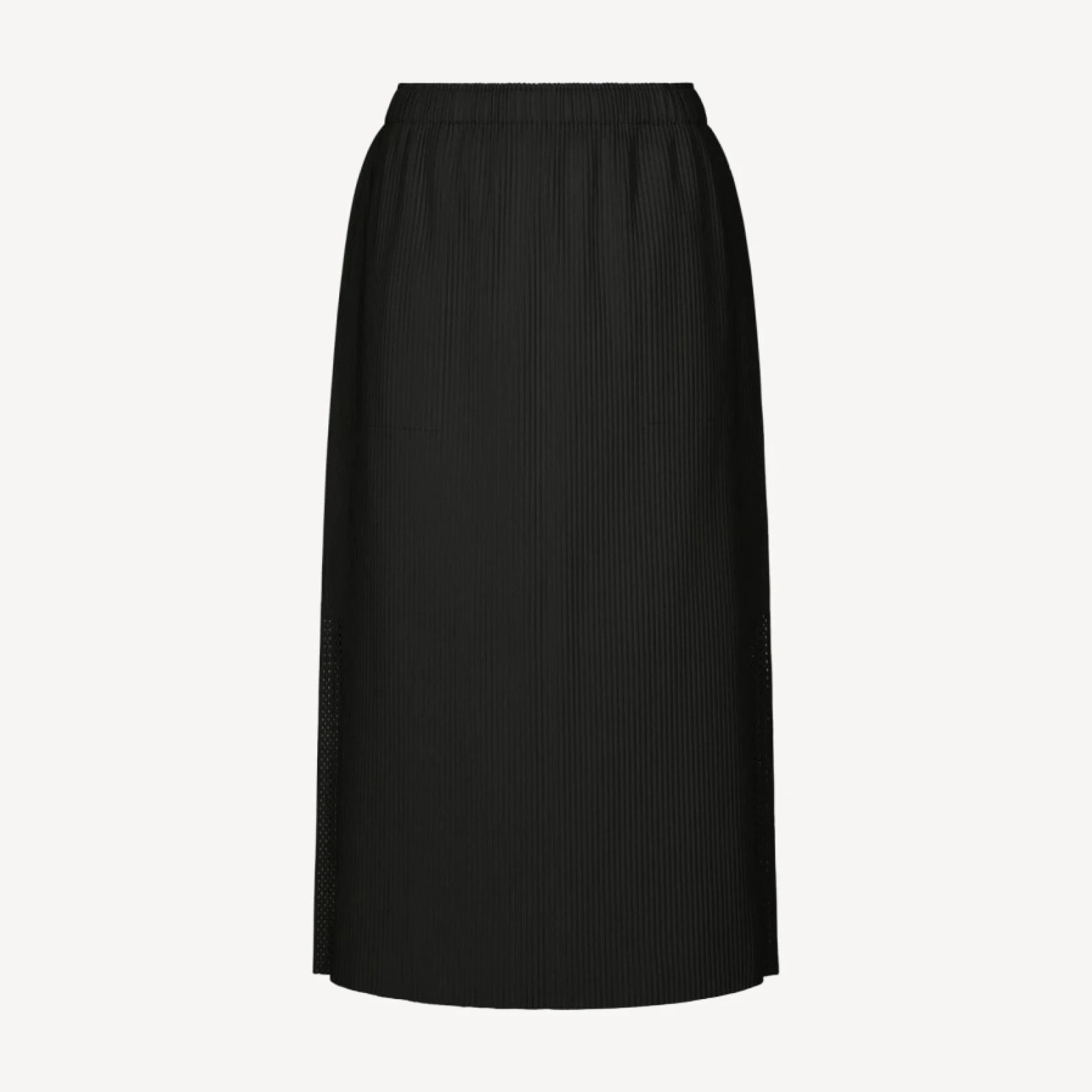 MESH PLEATS