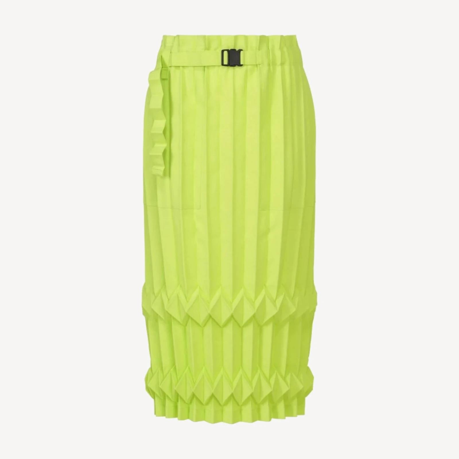 TREE PLEATS