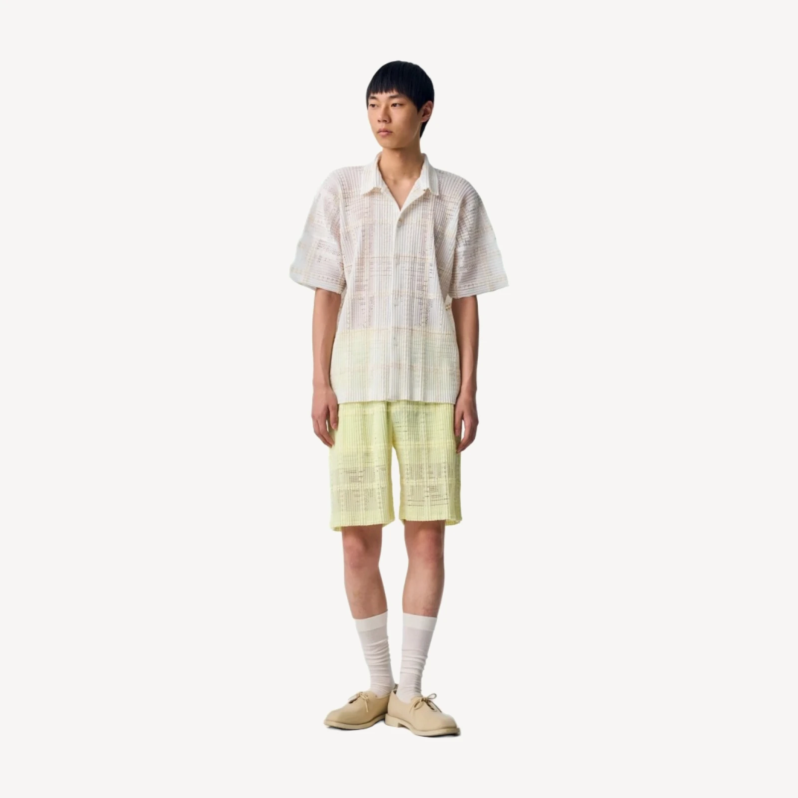 LACE GRID PLEATS