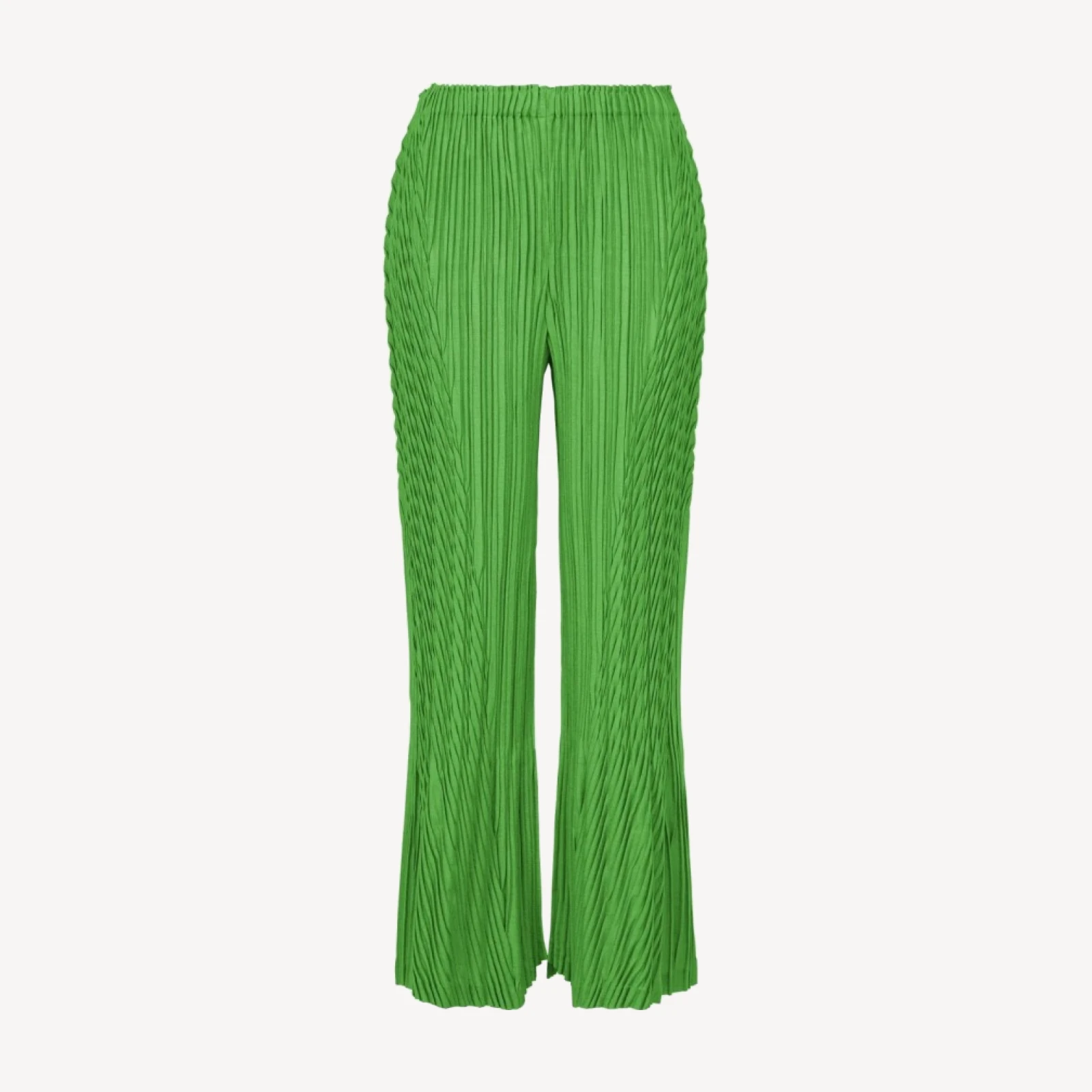 UNFURLING PLEATS