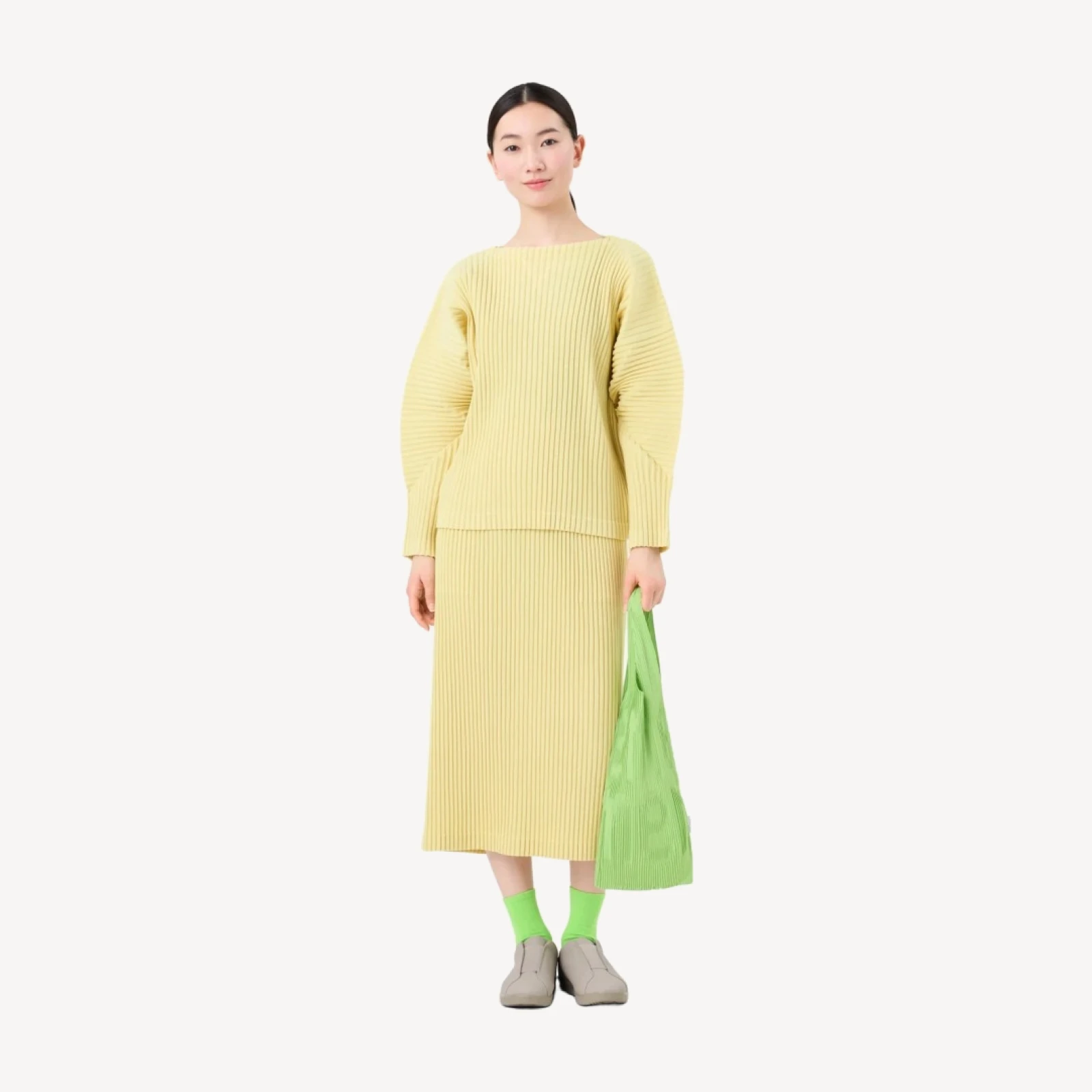 LOGO PLEATS BAG