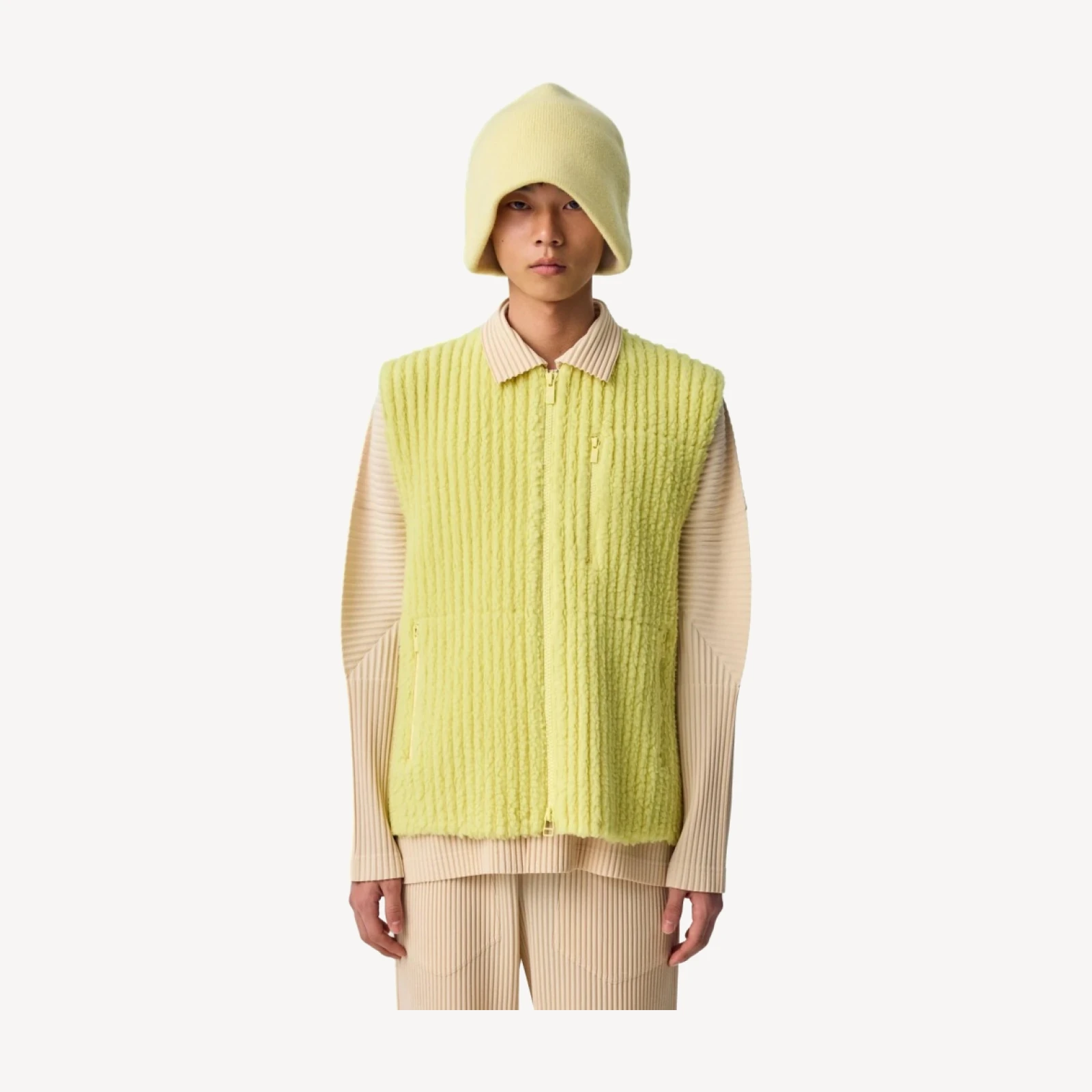 FLEECE PLEATS
