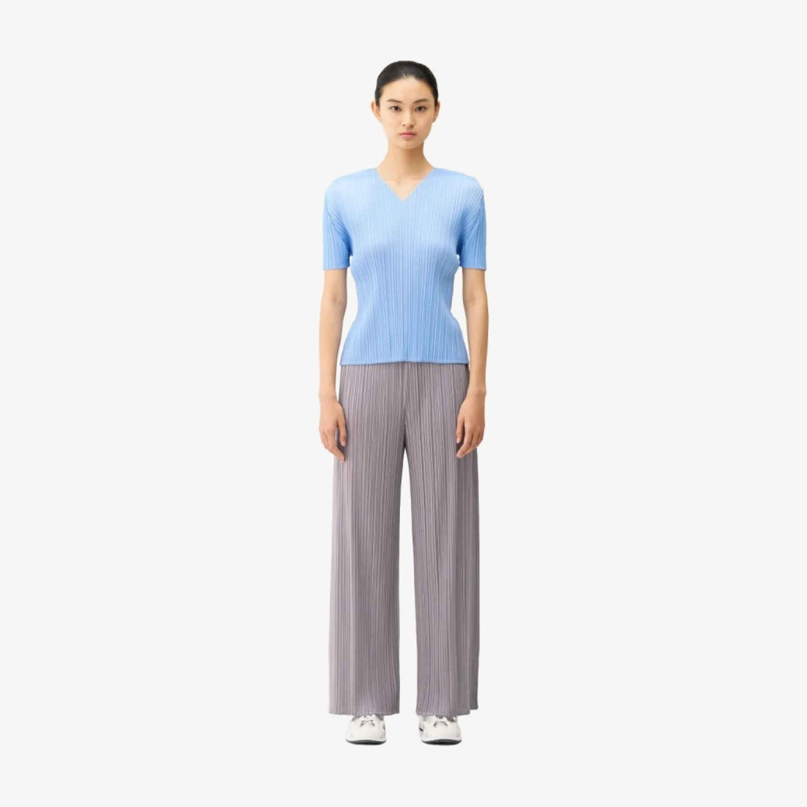 MONTHLY COLORS : AUGUST