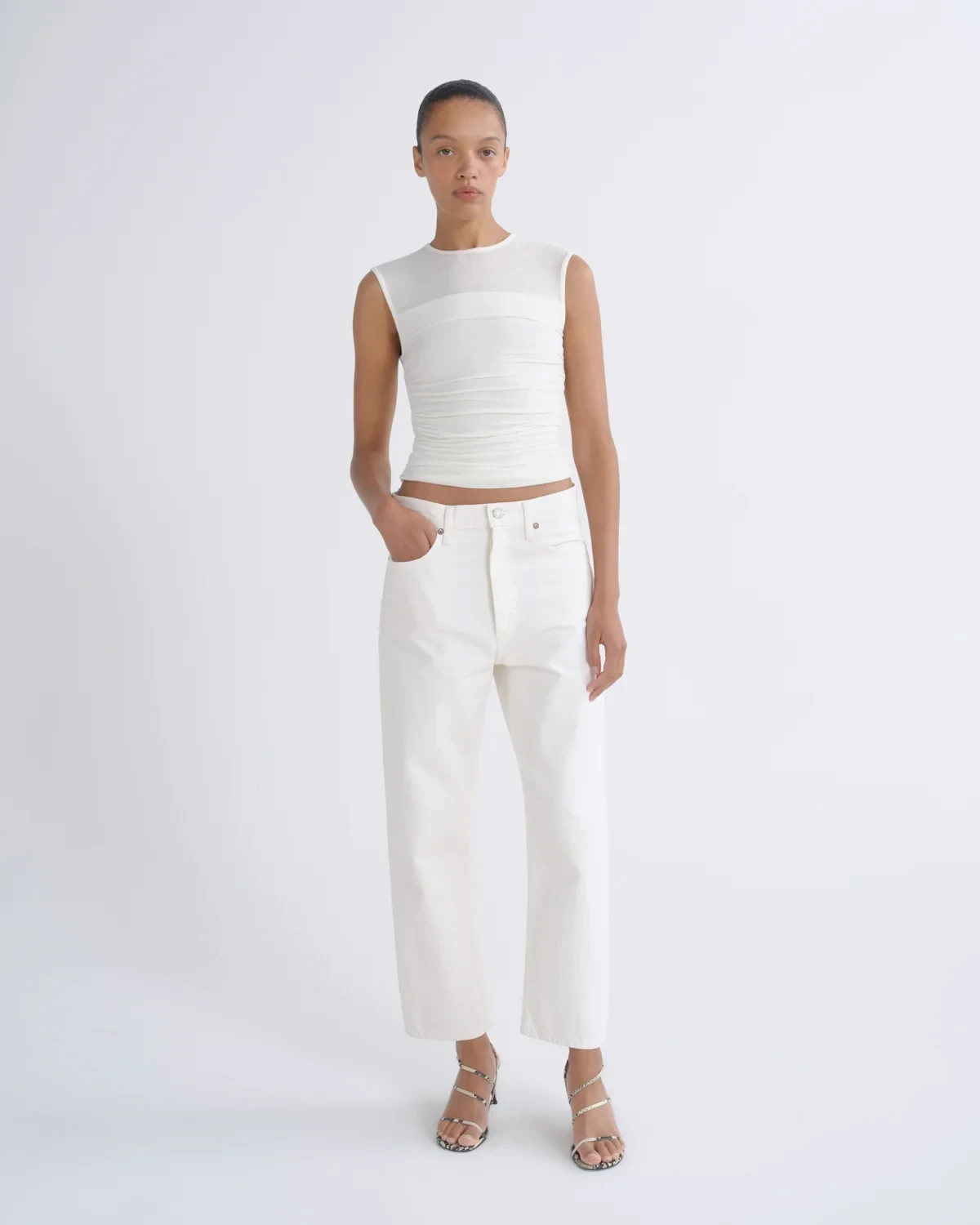 90's Crop Mid Rise Straight in Fortune Cookie