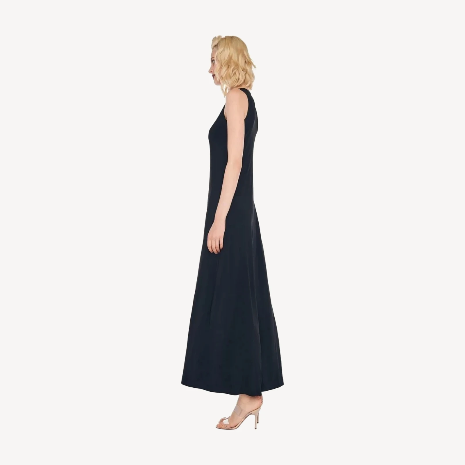 SLEEVELESS LONG SWING DRESS