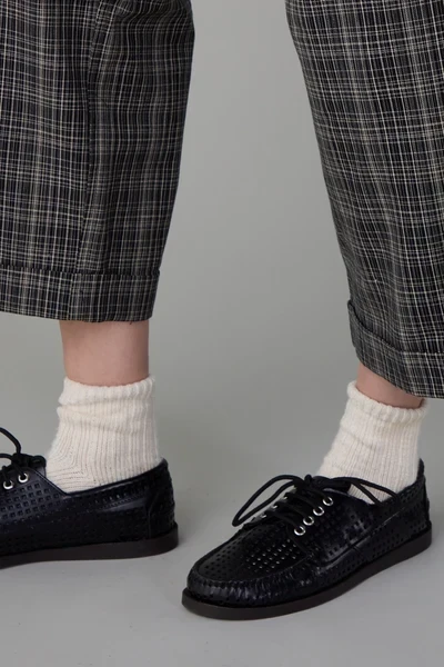 BAXTER BOAT SHOE | PERFORATED SHINY BLACK LEATHER
