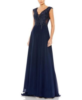 Mac Duggal Appliqued Cap Sleeve Bodice Flowy Gown