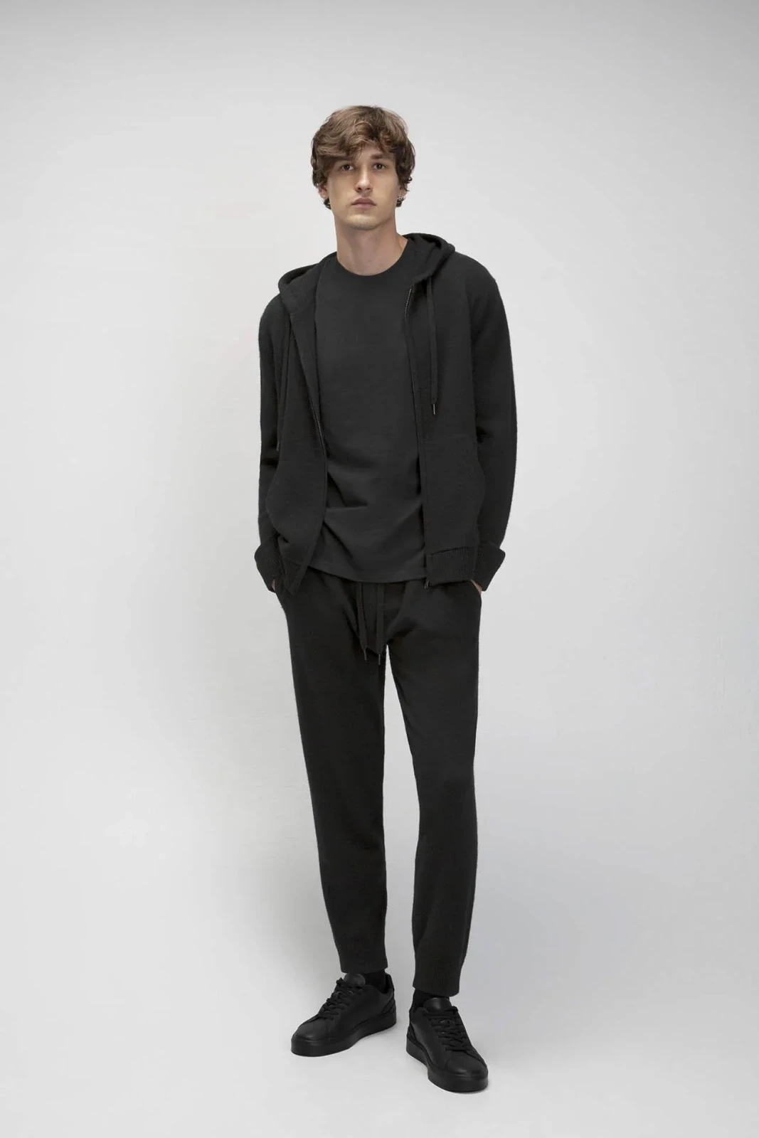 KEVIN CASHMERE JOGGER - BLACK