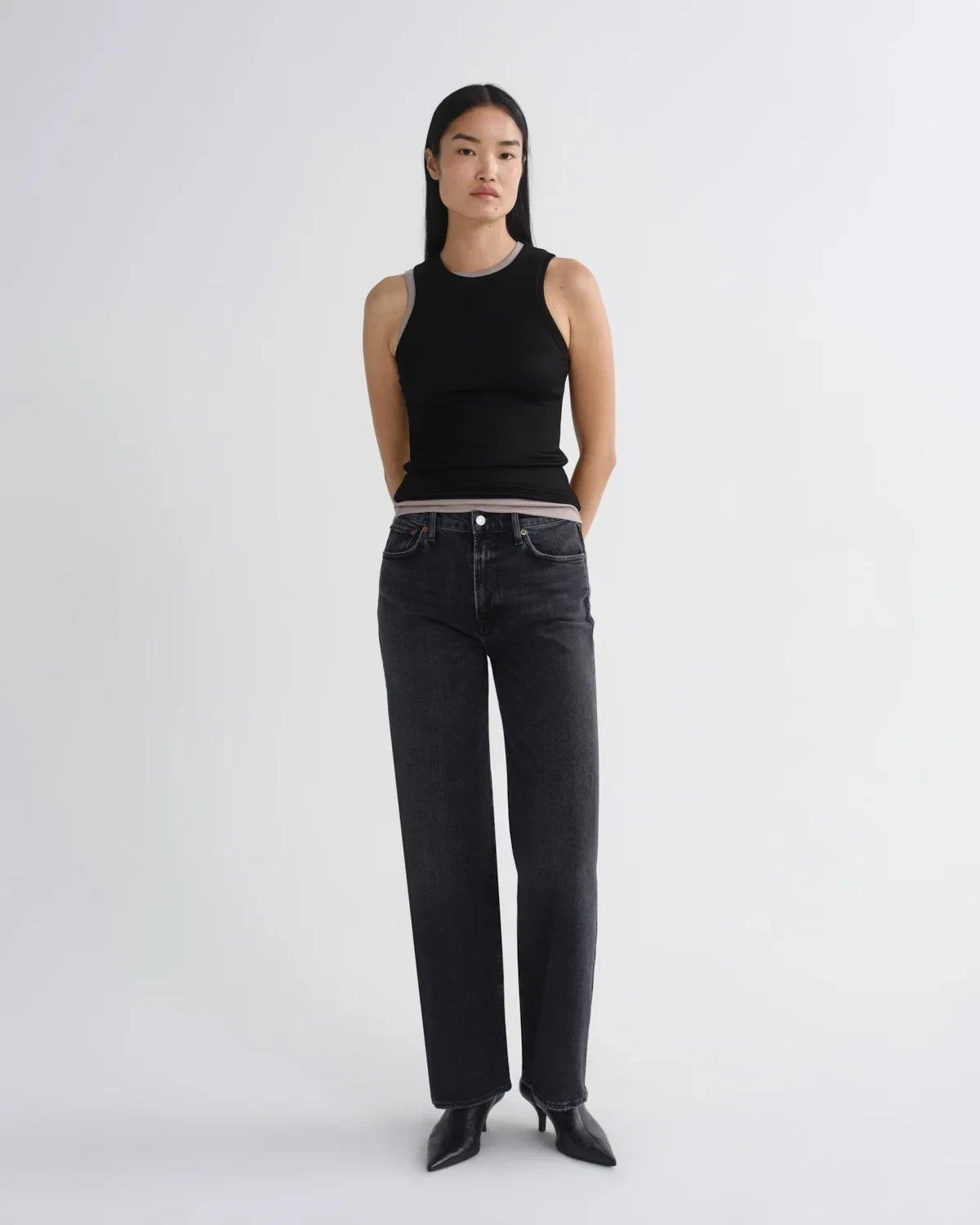Harper Straight Jean (Weightless Stretch) in Radius