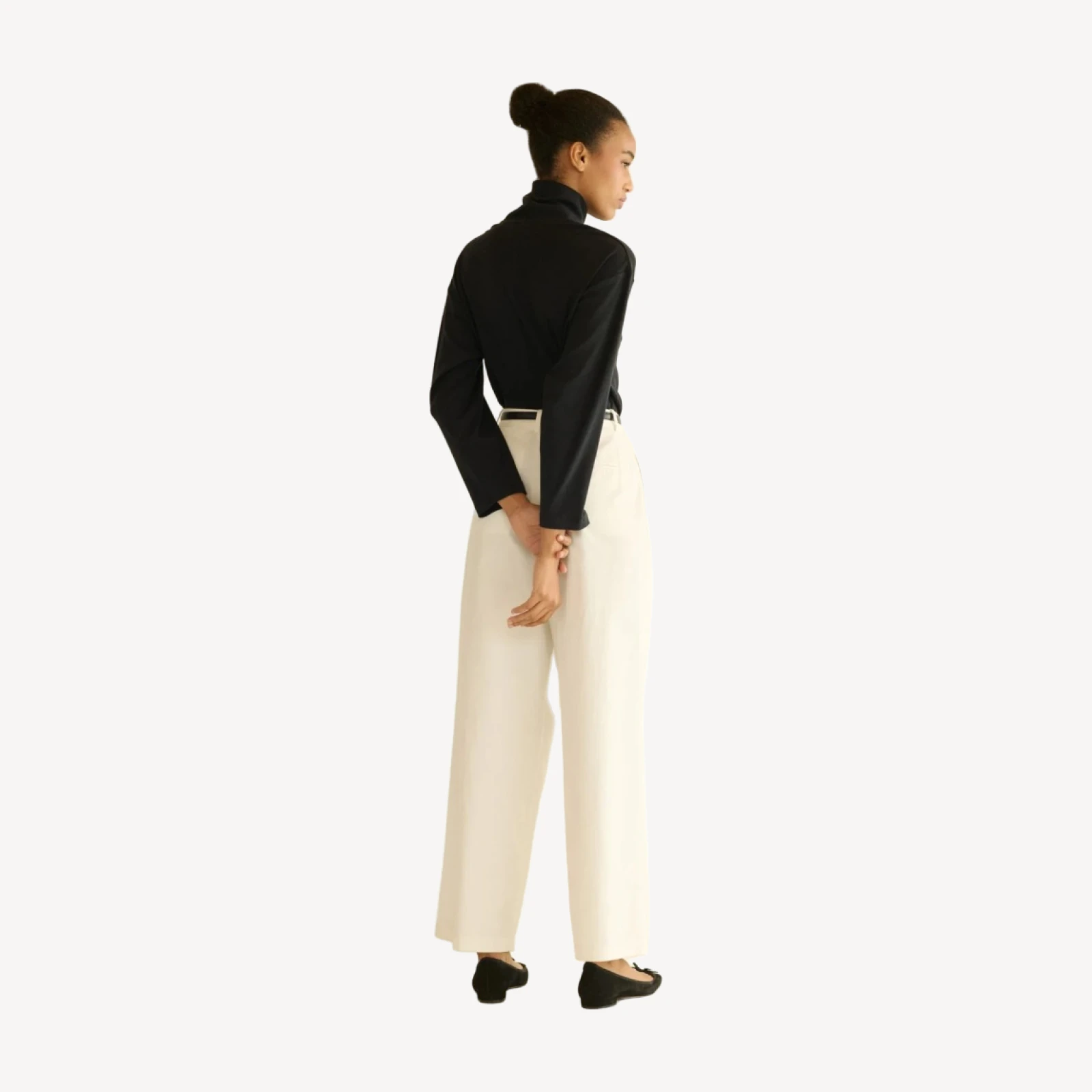 HAWTHORN TURTLENECK -- BLACK
