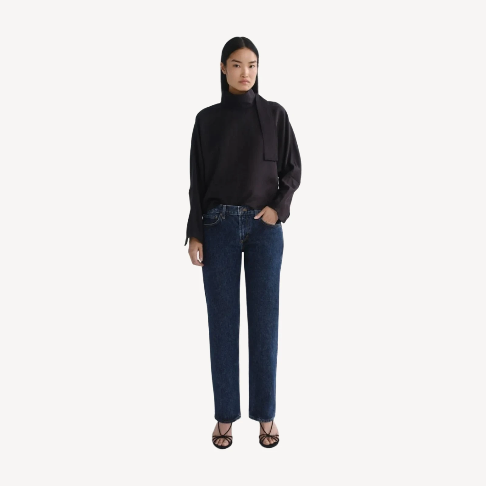 Low Rise Slim in Pendulum
