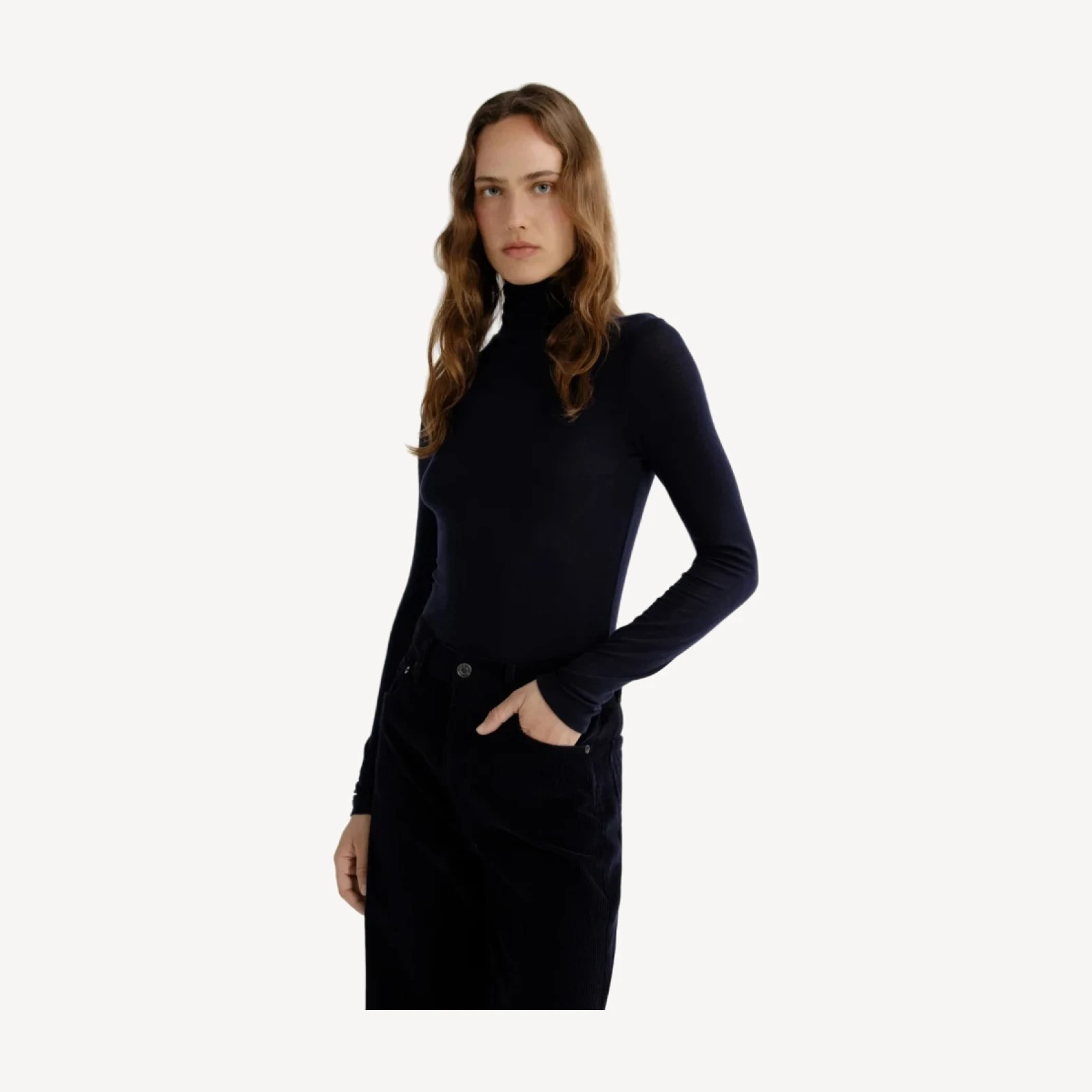 Pascale Turtleneck in Navy