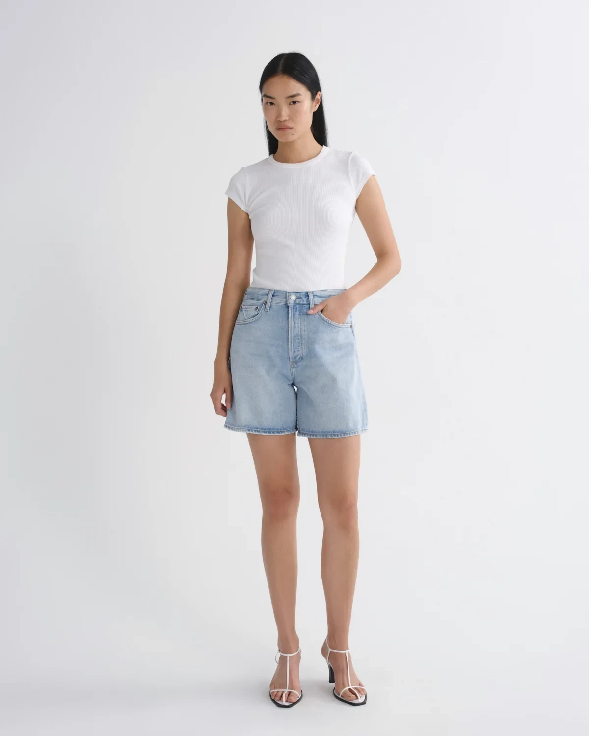 Dame Short in Convert