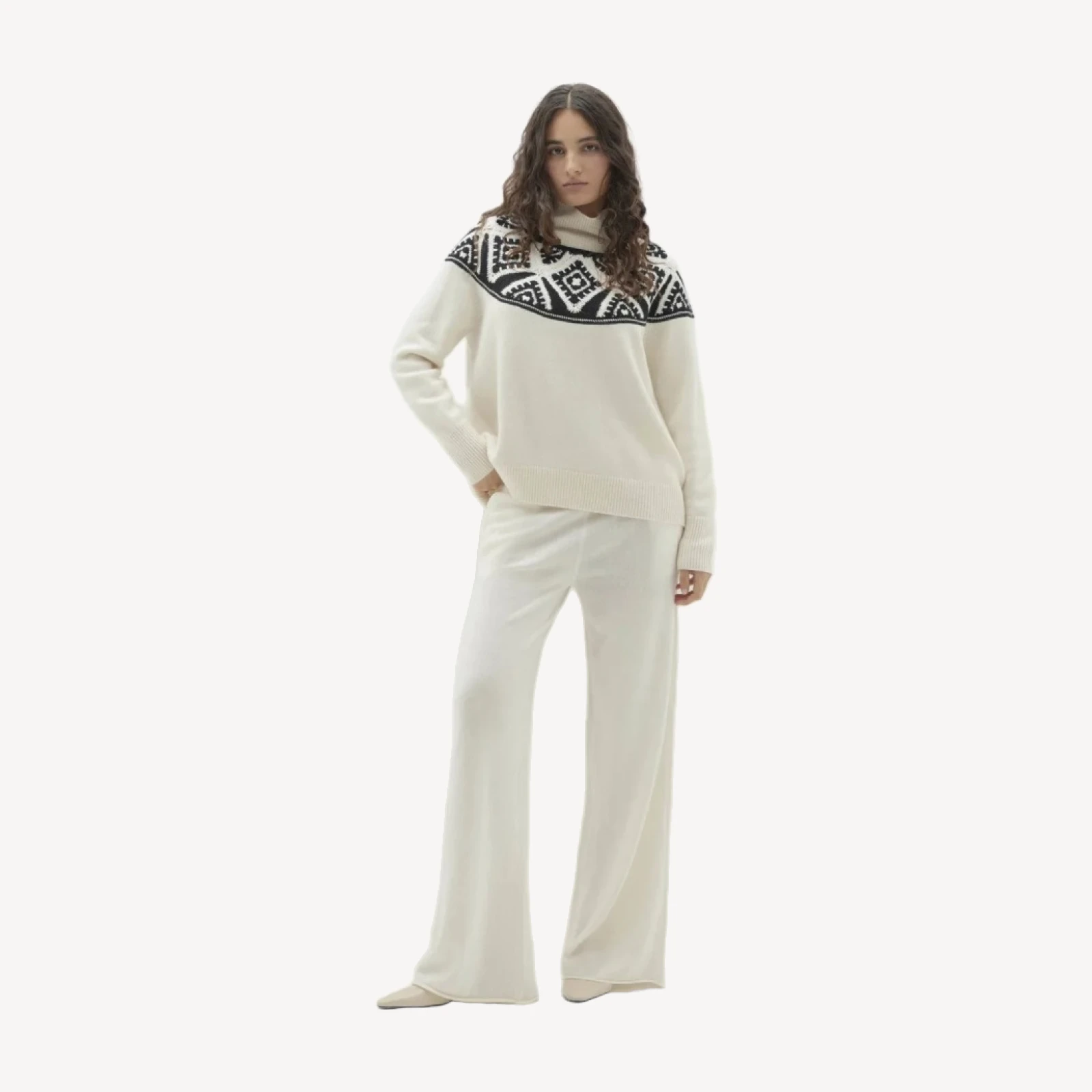 OONA CASHMERE TURTLENECK SWEATER - NATURAL/BLACK