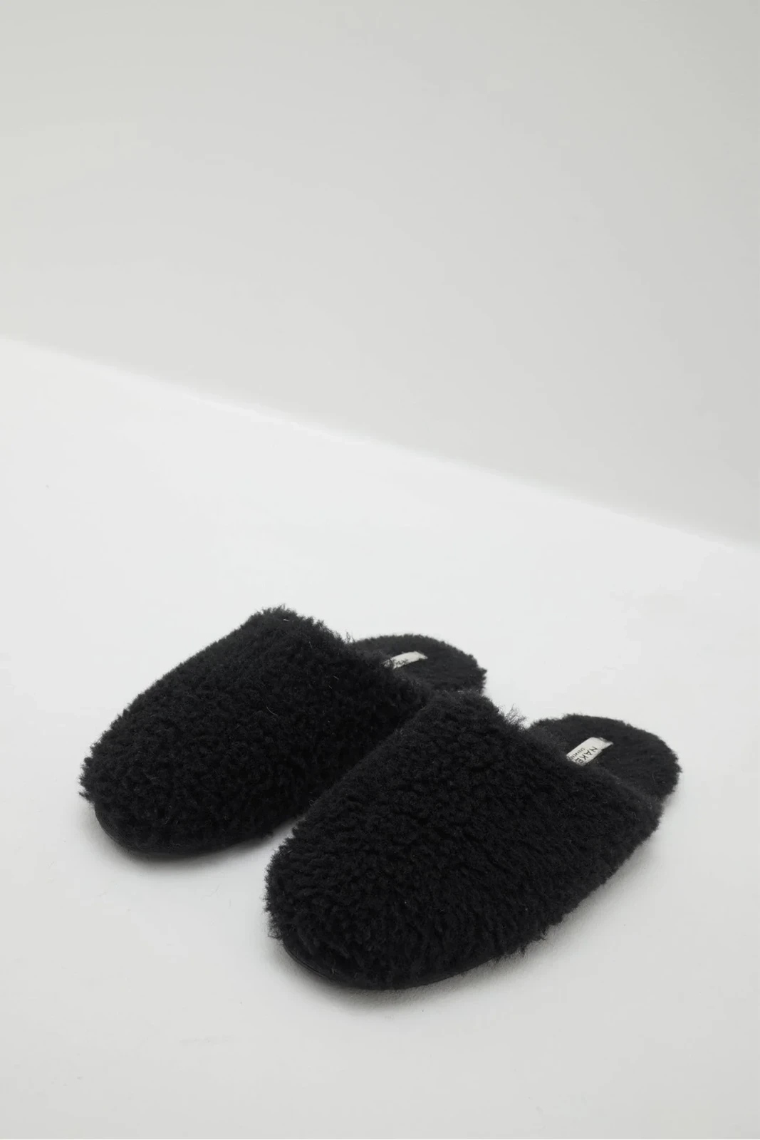 SHEARLING MULE SLIPPERS - BLACK