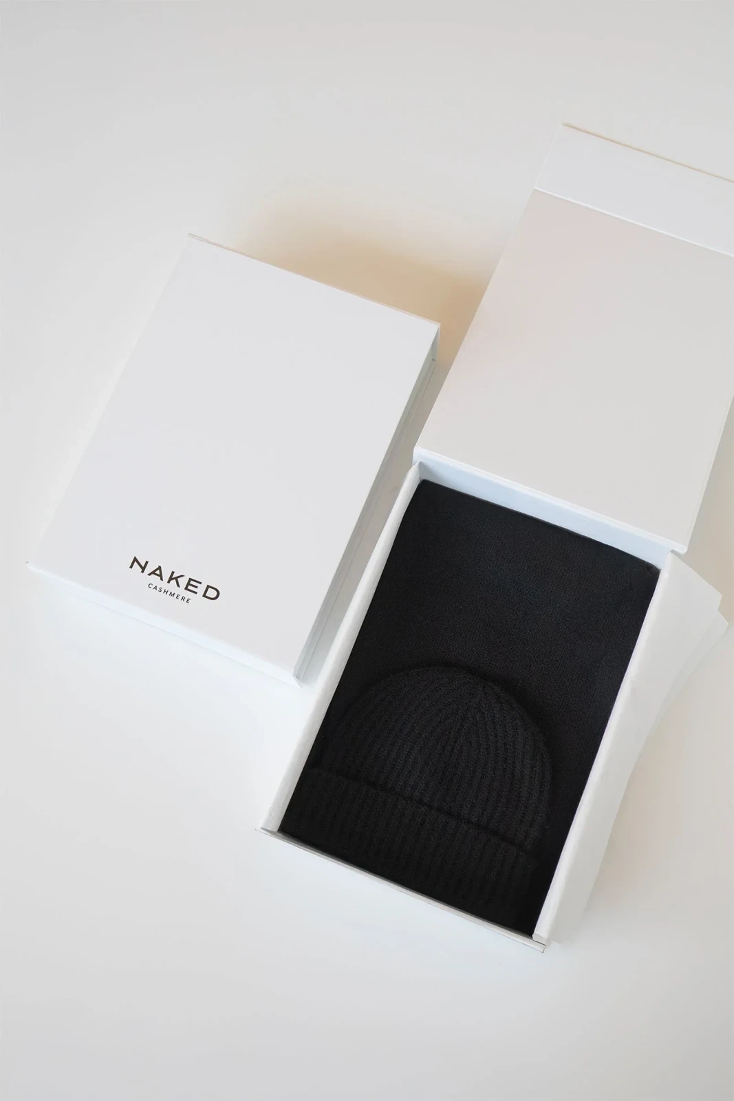 CASHMERE BEANIE & SCARF SET - BLACK