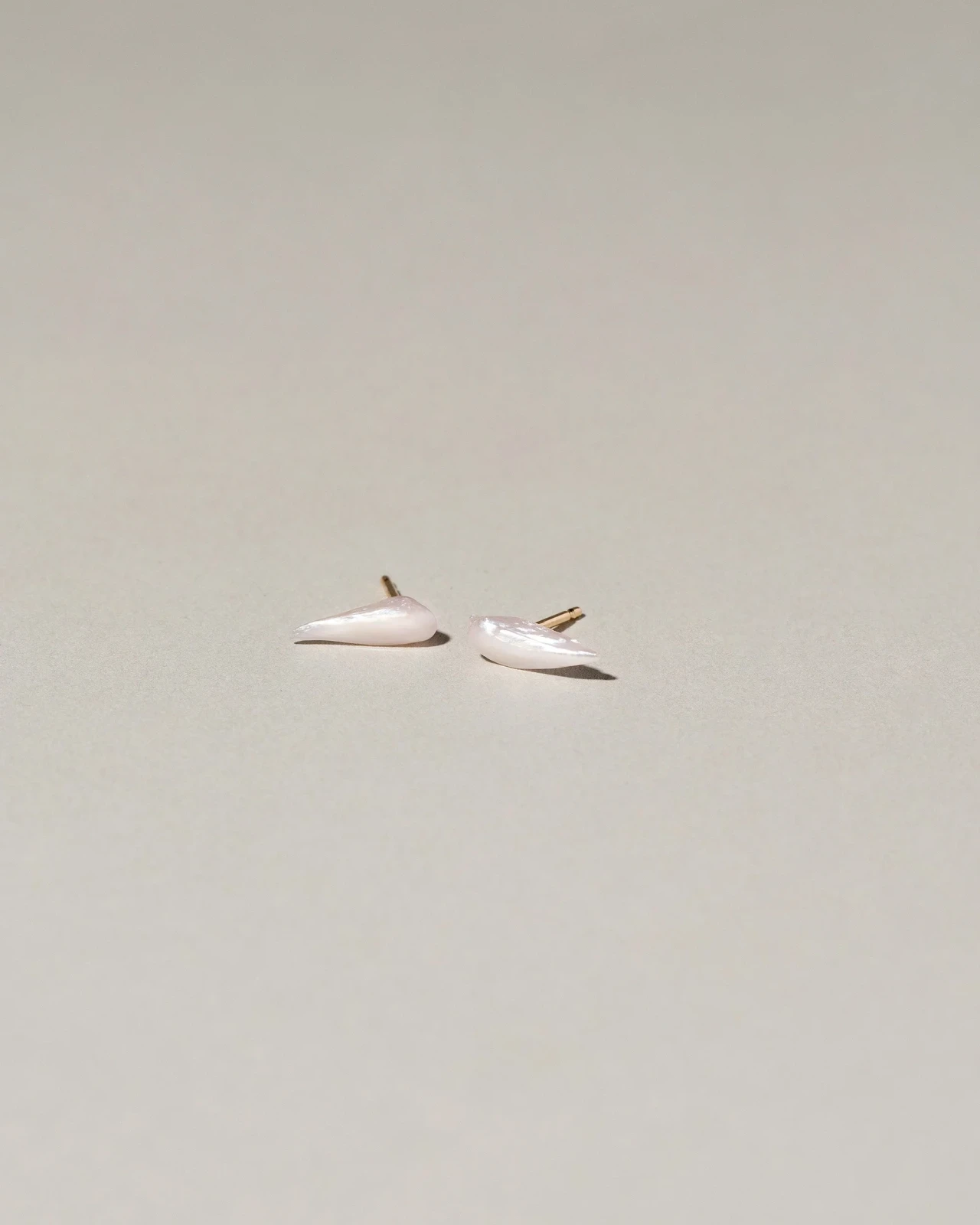 Wing Pearl Stud Earrings