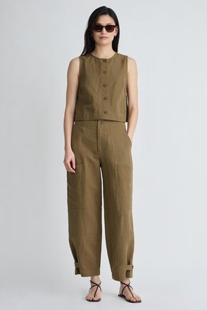 Juna Mid Rise Relaxed Cargo Pant