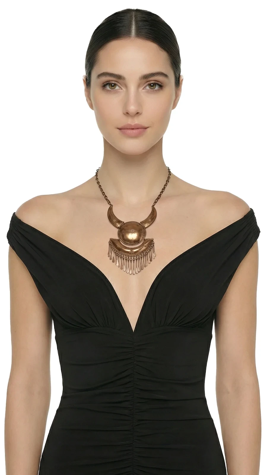FACE PENDANT NECKLACE