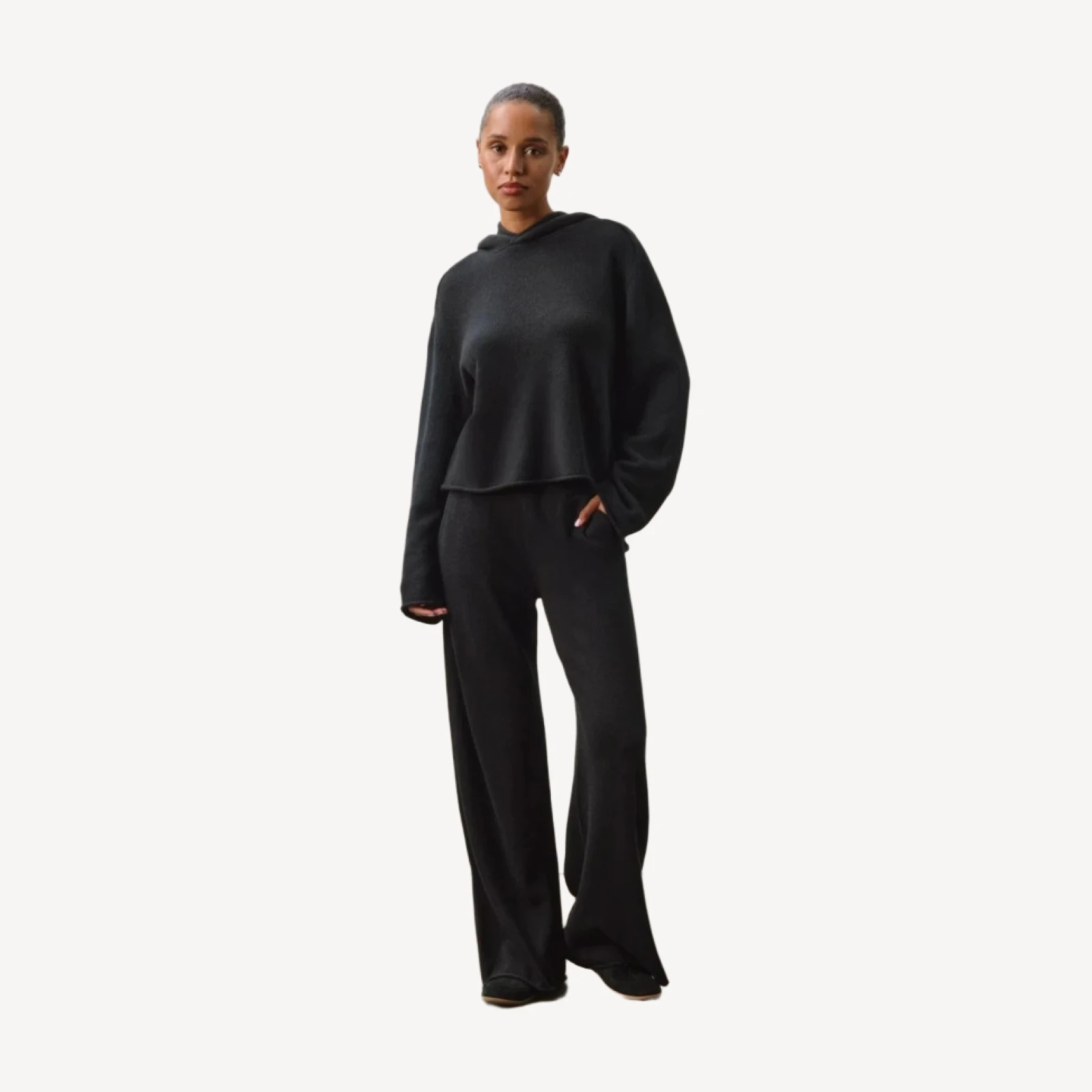 MAI CASHMERE HOODIE - BLACK