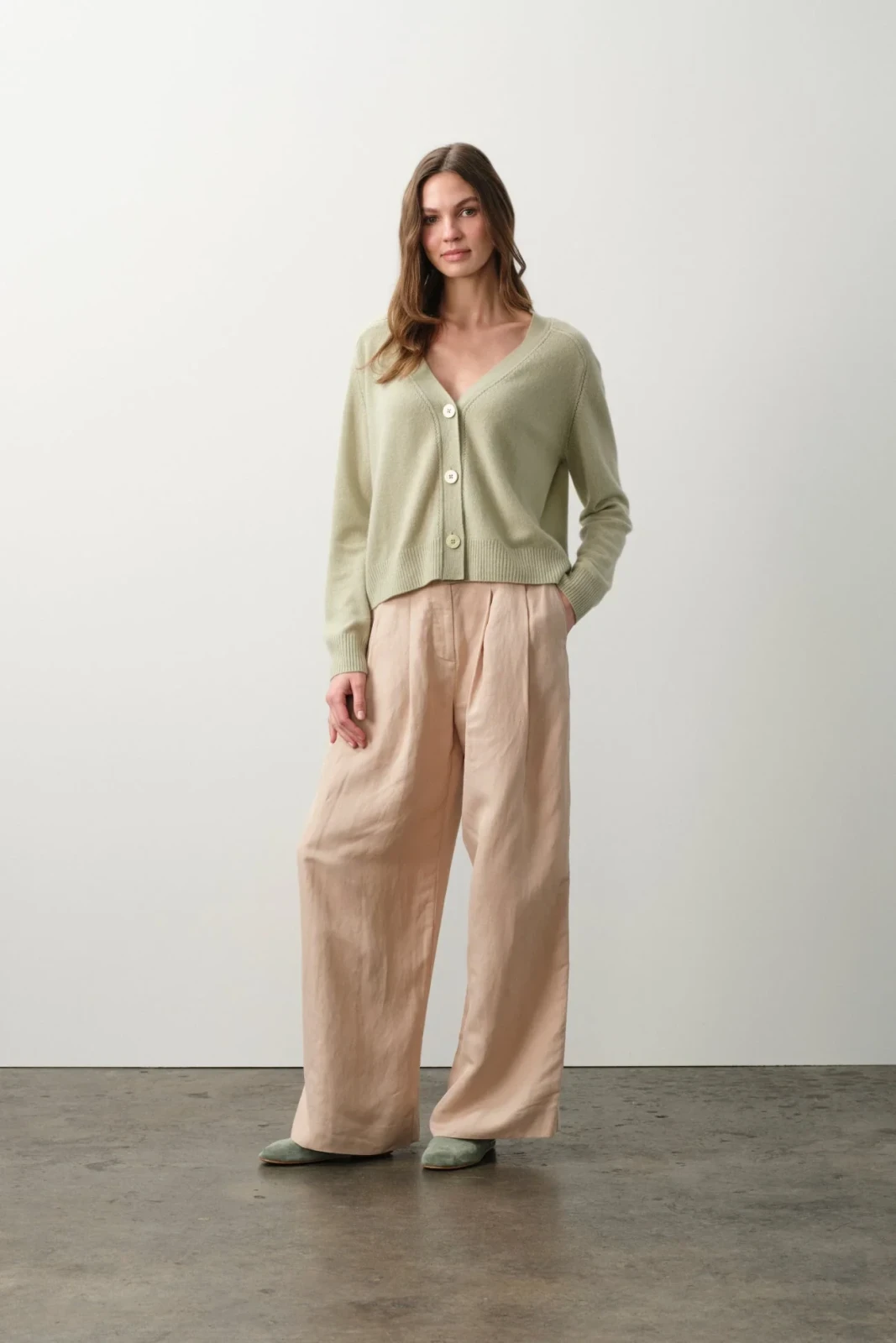 ALTHEA CASHMERE CARDIGAN - MATCHA