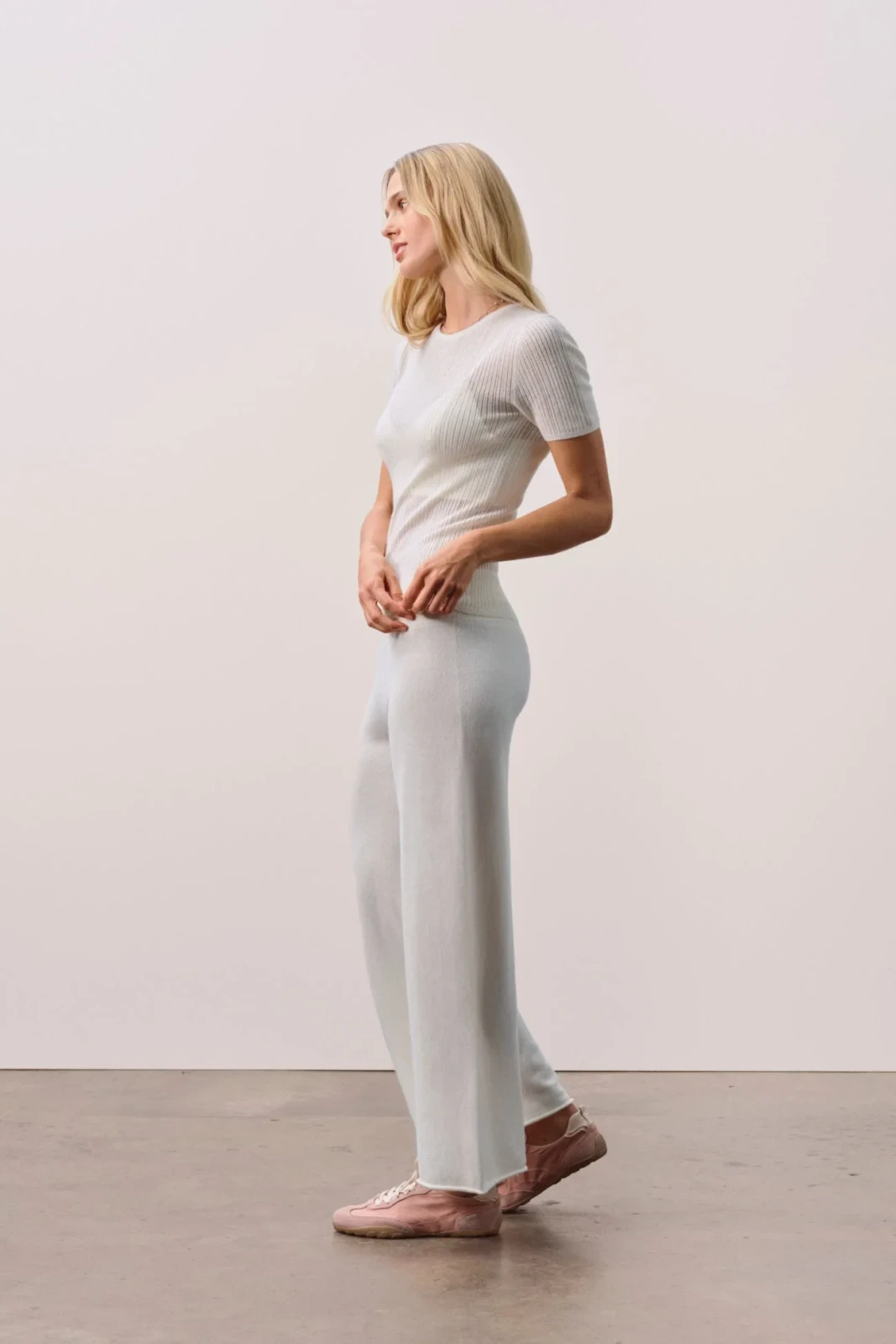 ETTA TRELLIS CASHMERE TEE - ECRU