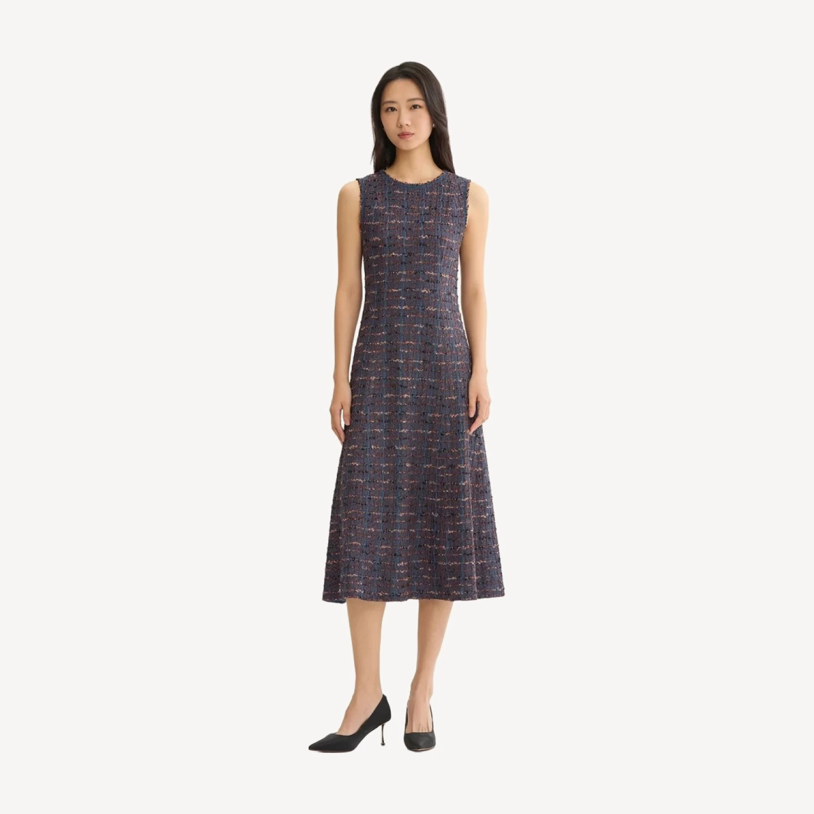 Sleeveless A-Line Ribbon Knit Maxi Dress