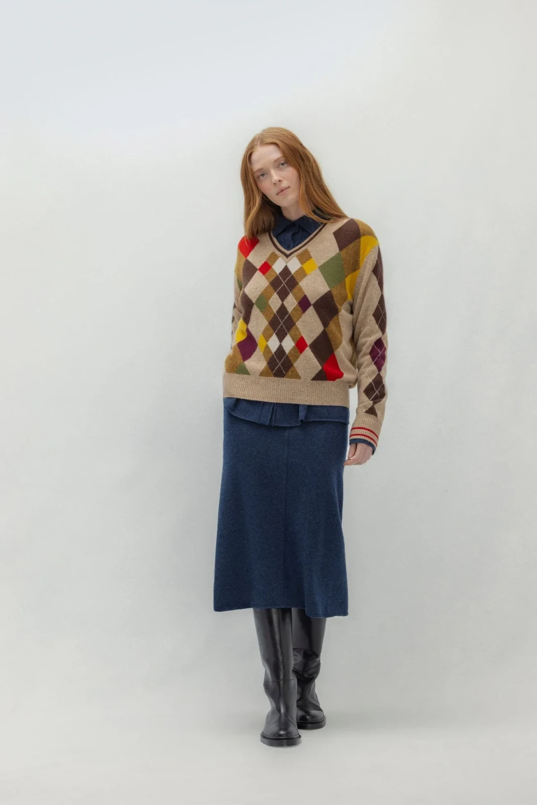 ODDBALL ARGYLE V-NECK - HAYSTACK DONEGAL