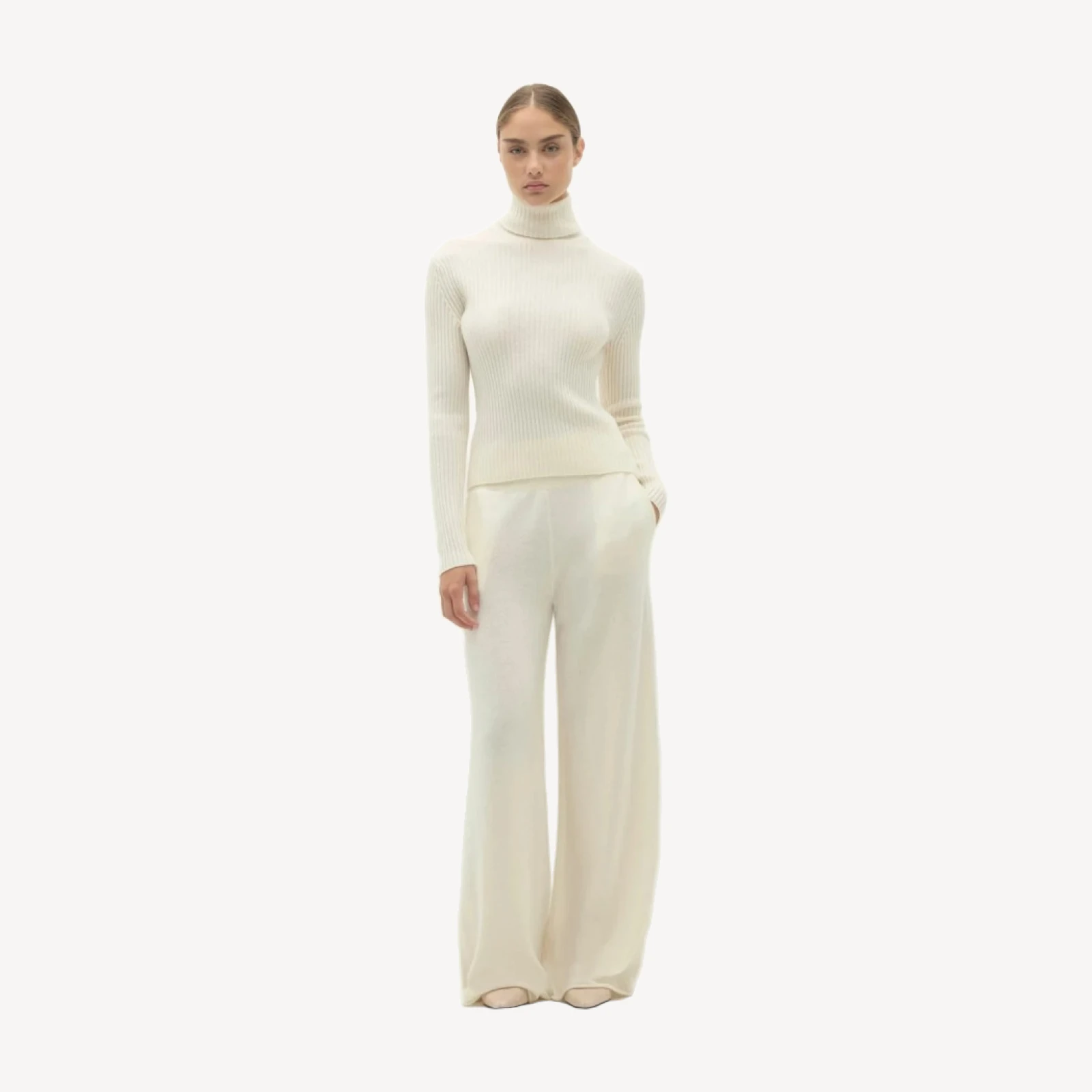 HELLY RIBBED TURTLENECK - ECRU