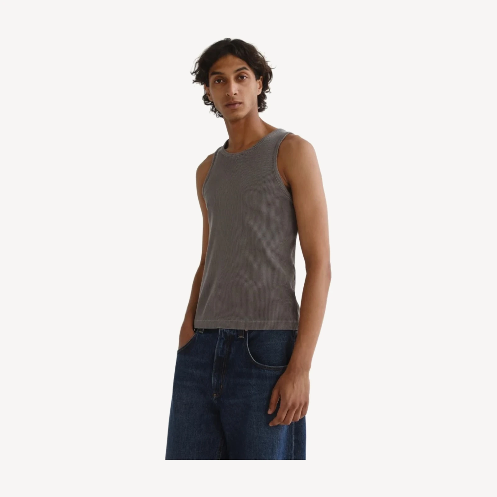 Viggo Tank in Pewter