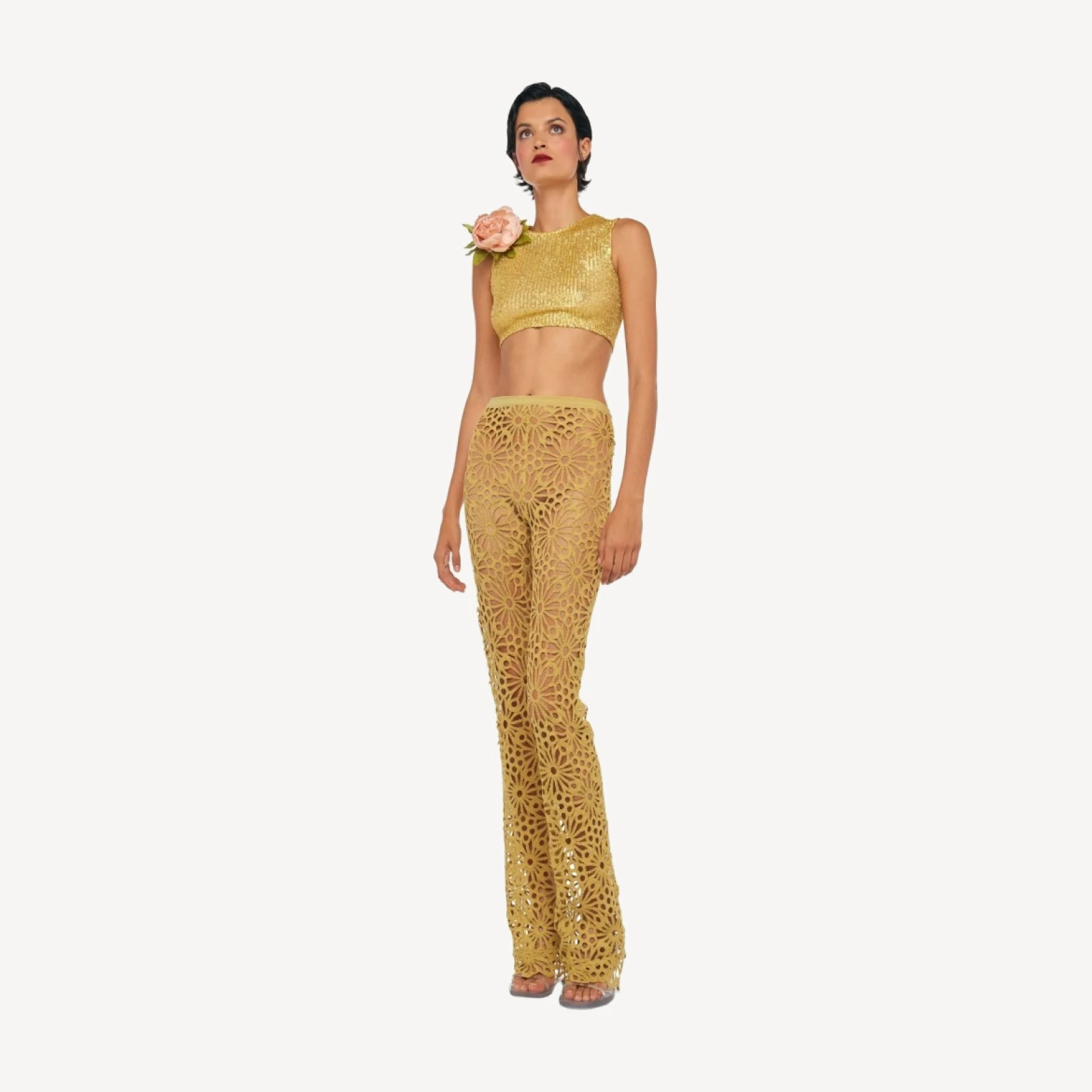 SLEEVELESS SLIM FIT CROPPED TOP